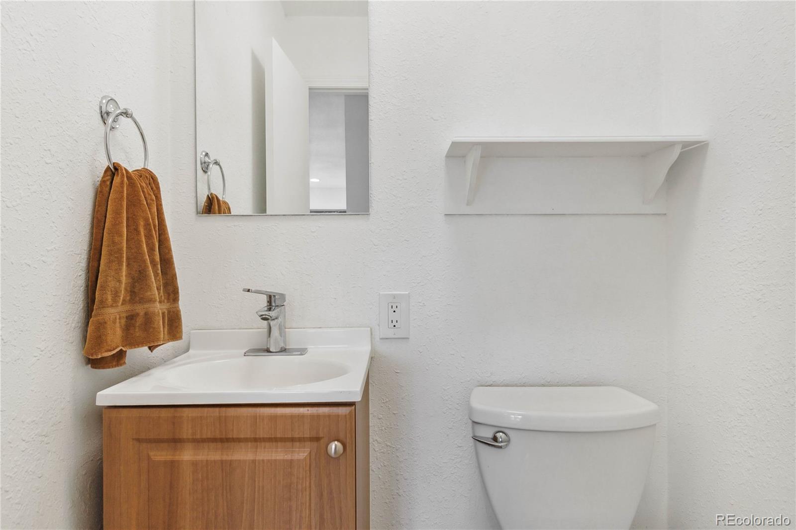 Denver, Colorado, 80210, United States, 2 Bedrooms Bedrooms, ,1 BathroomBathrooms,Residential,For Sale,1907013