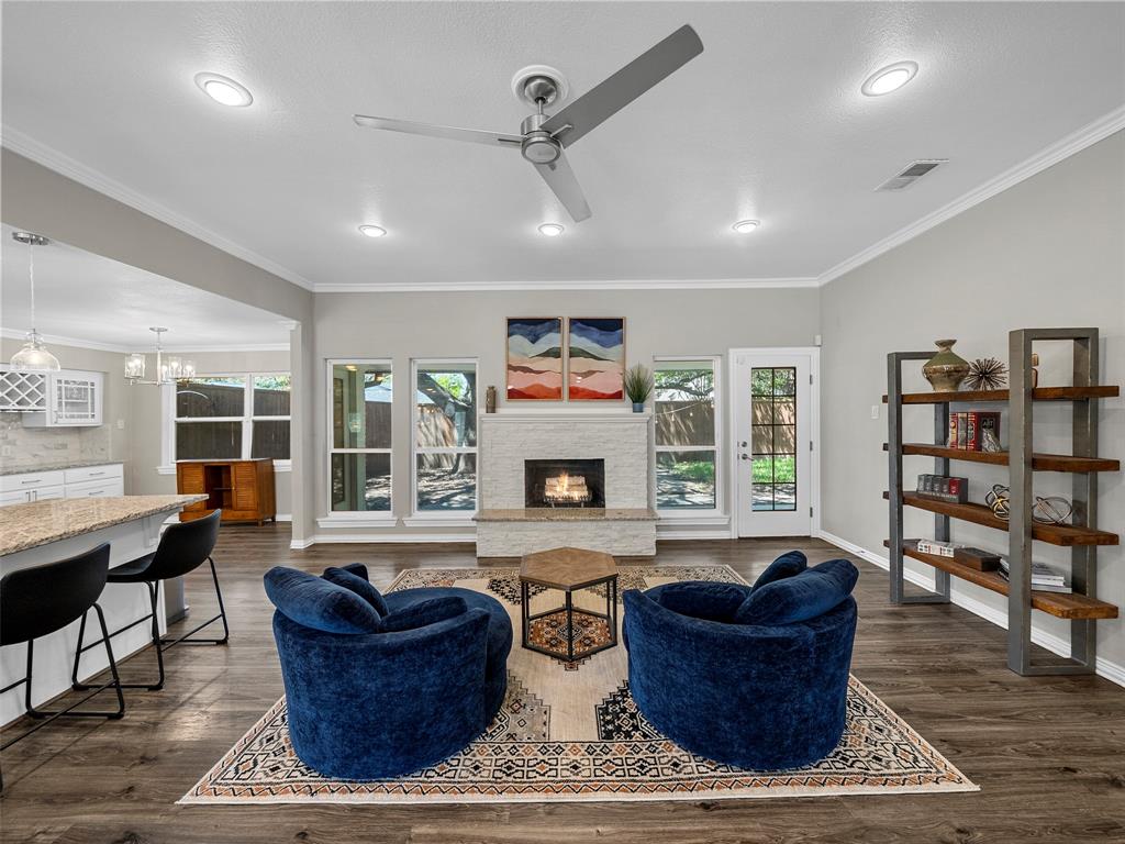 Dallas, Texas, 75229, United States, 3 Bedrooms Bedrooms, ,3 BathroomsBathrooms,Residential,For Sale,1912559