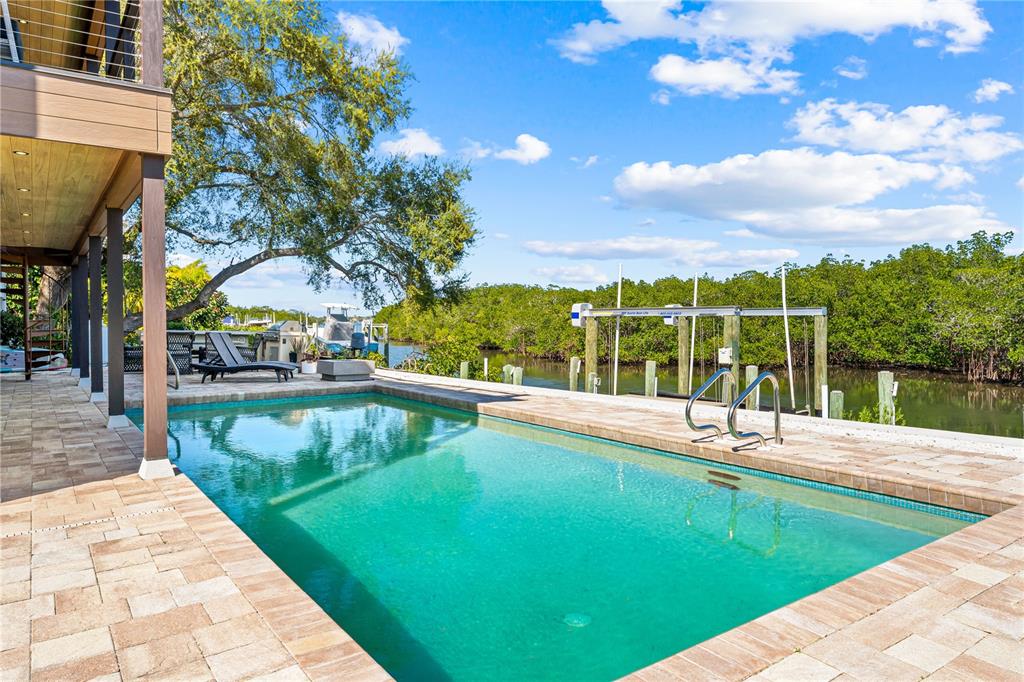 Sarasota, Florida, 34242, United States, 4 Bedrooms Bedrooms, ,5 BathroomsBathrooms,Residential,For Sale,1999117