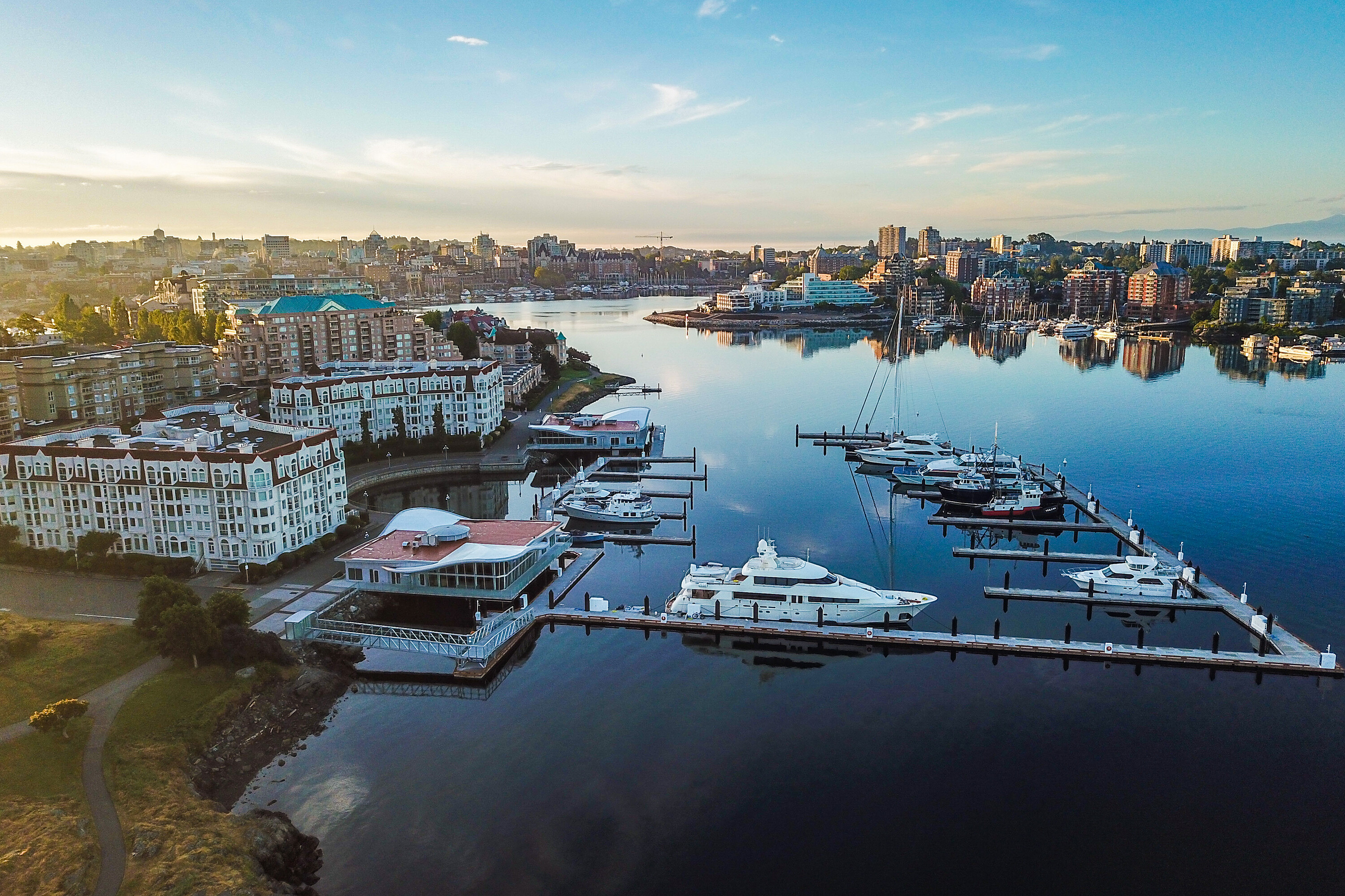  Elevated Waterfront Living - 物件實景