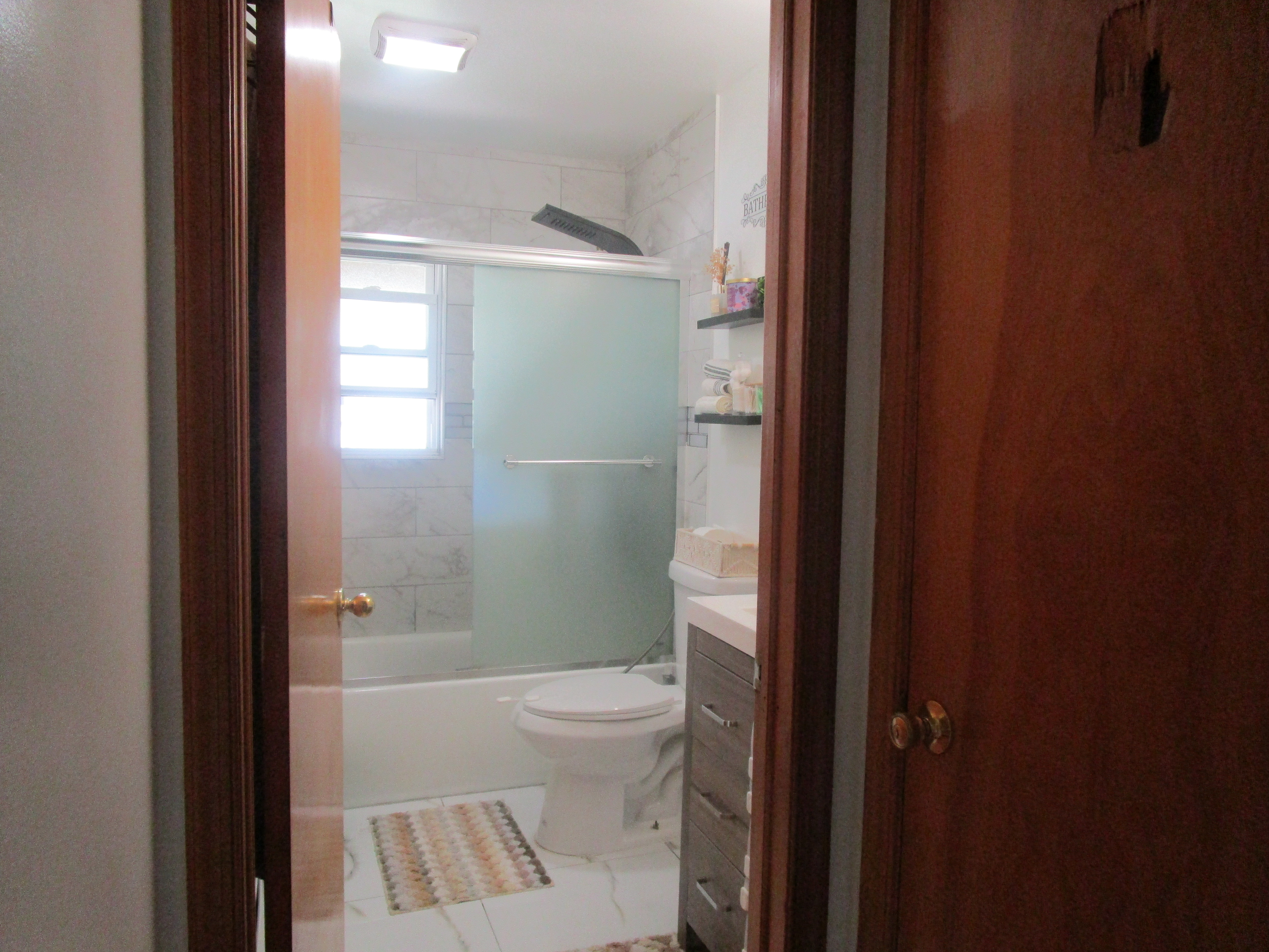 Little Ferry, New Jersey, 07643, United States, 6 Bedrooms Bedrooms, ,4 BathroomsBathrooms,Residential,For Sale,1975131