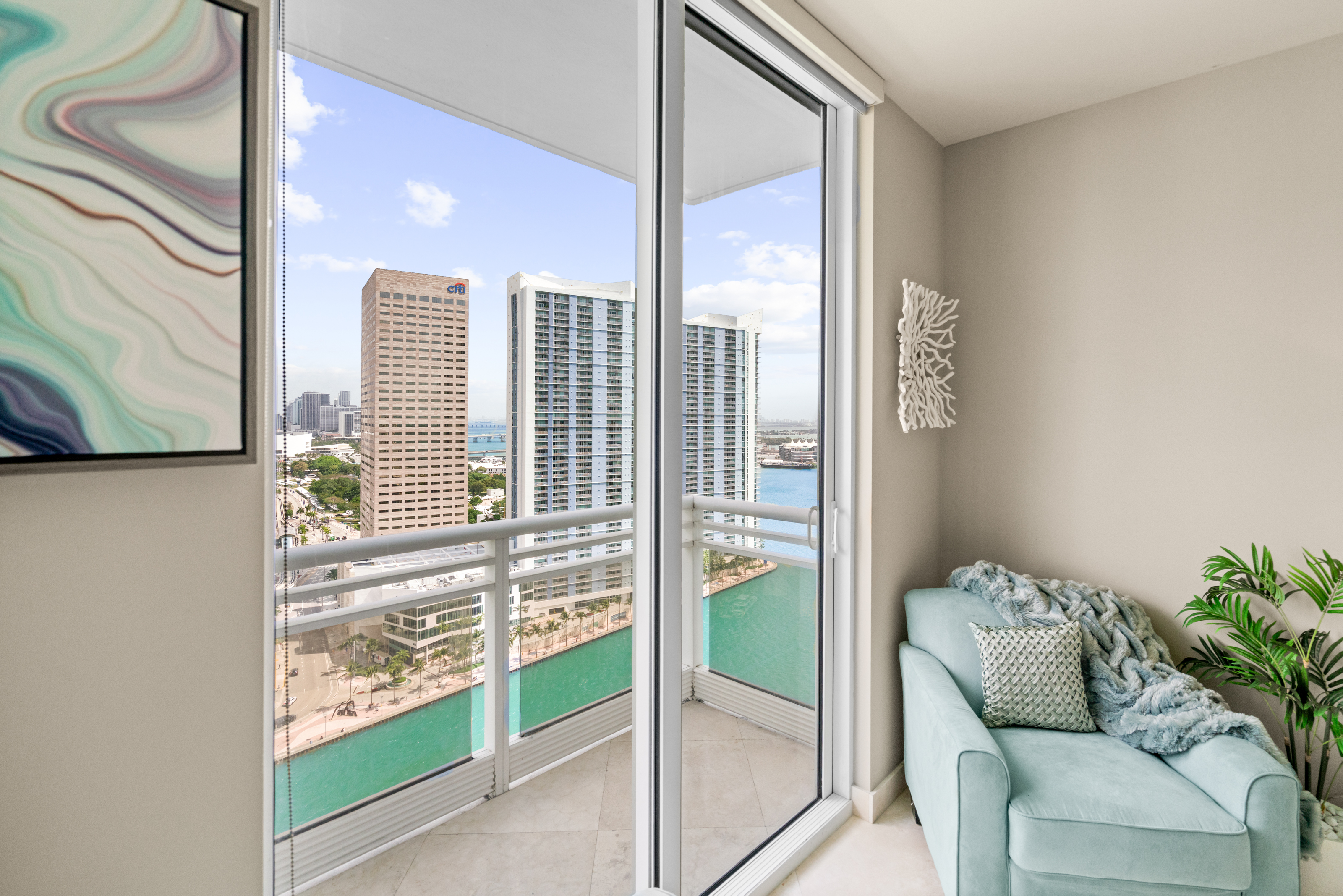 901 Brickell Key Blvd, Miami, FL, 33131 - 物件實景