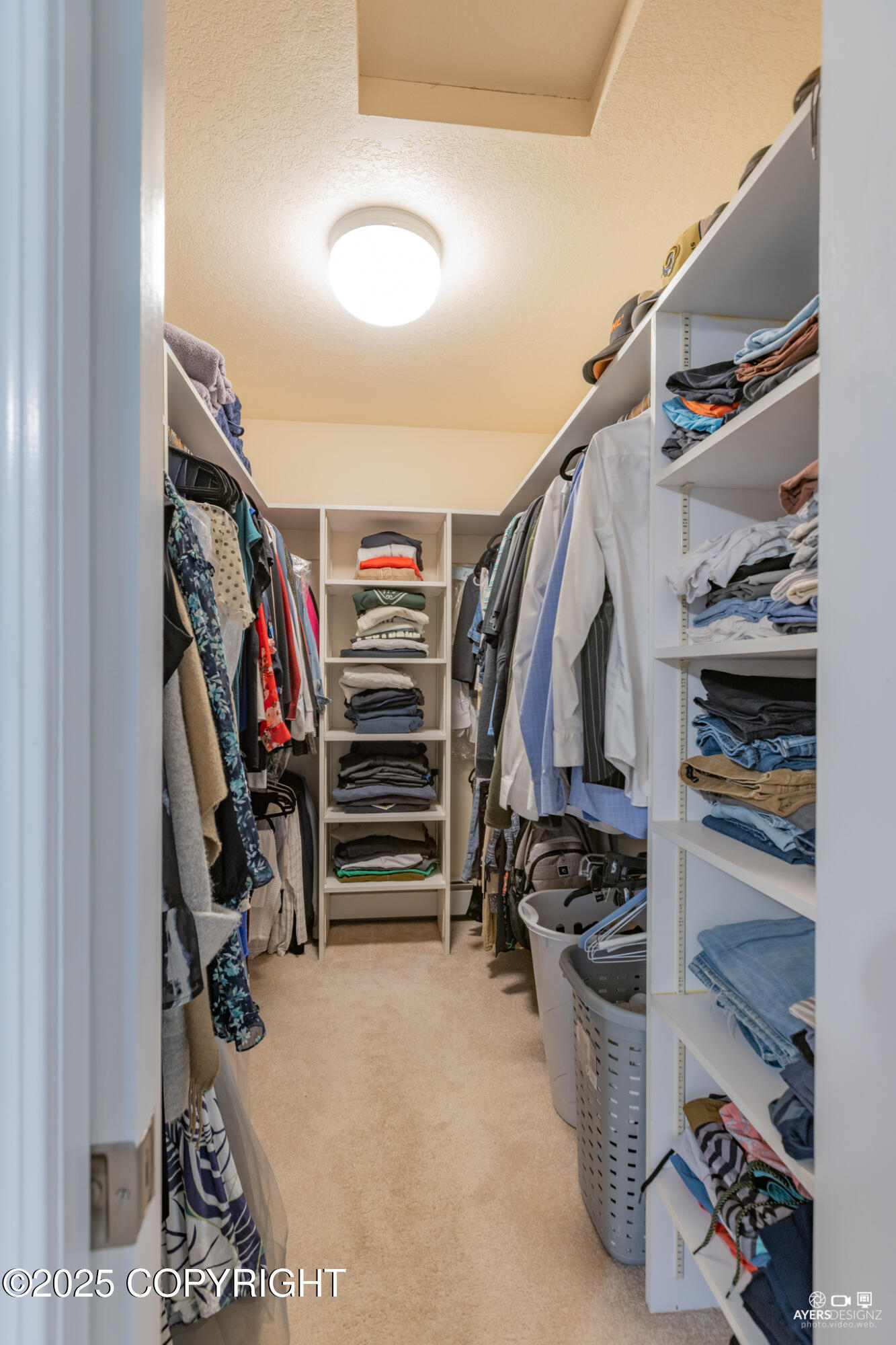 Soldotna, Alaska, 99669, United States, 4 Bedrooms Bedrooms, ,3 BathroomsBathrooms,Residential,For Sale,1981702