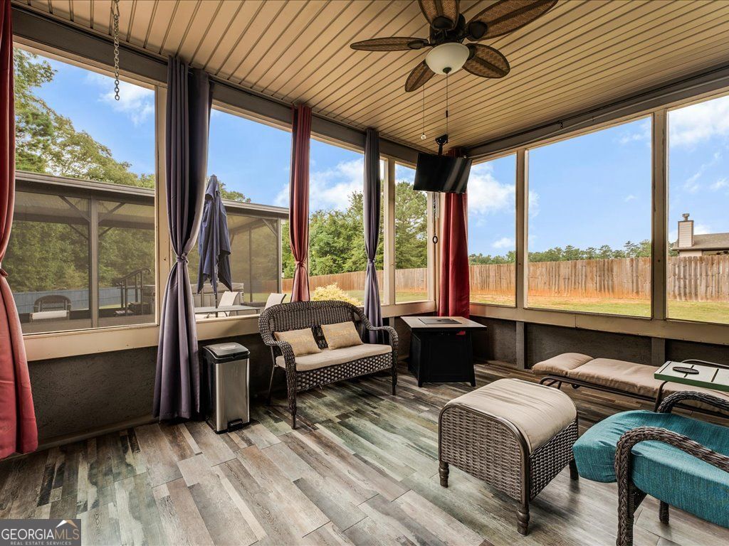 Locust Grove, Georgia, 30248, United States, 5 Bedrooms Bedrooms, ,4 BathroomsBathrooms,Residential,For Sale,1903233