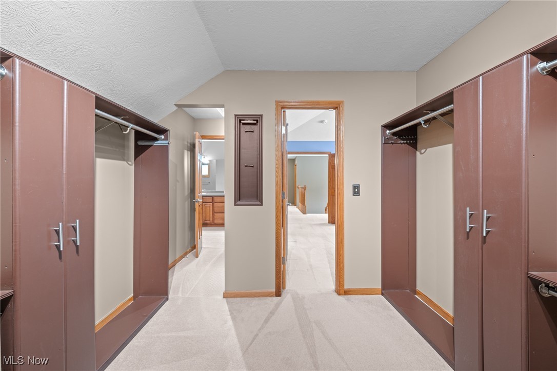 Chardon, Ohio, 44024, United States, 4 Bedrooms Bedrooms, ,3 BathroomsBathrooms,Residential,For Sale,2006450