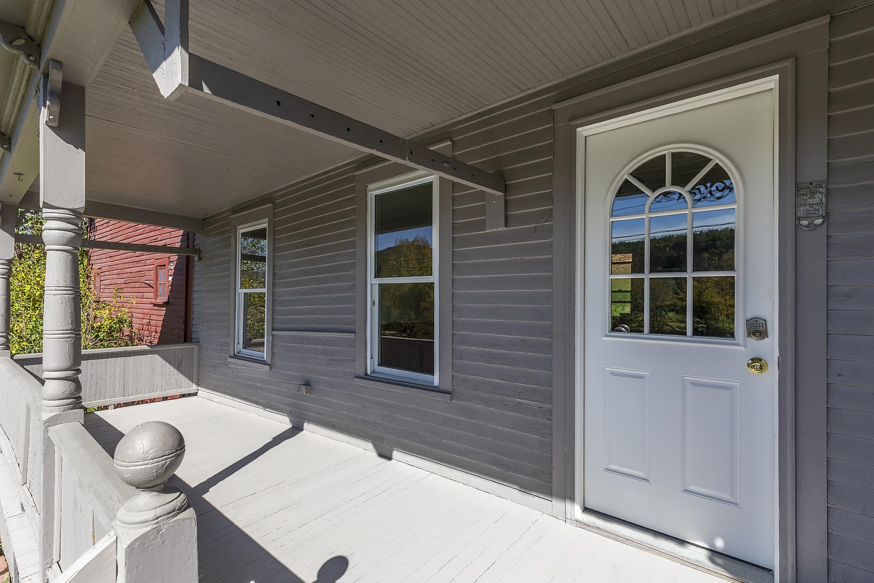  5798 West Woodstock Road - 物件實景