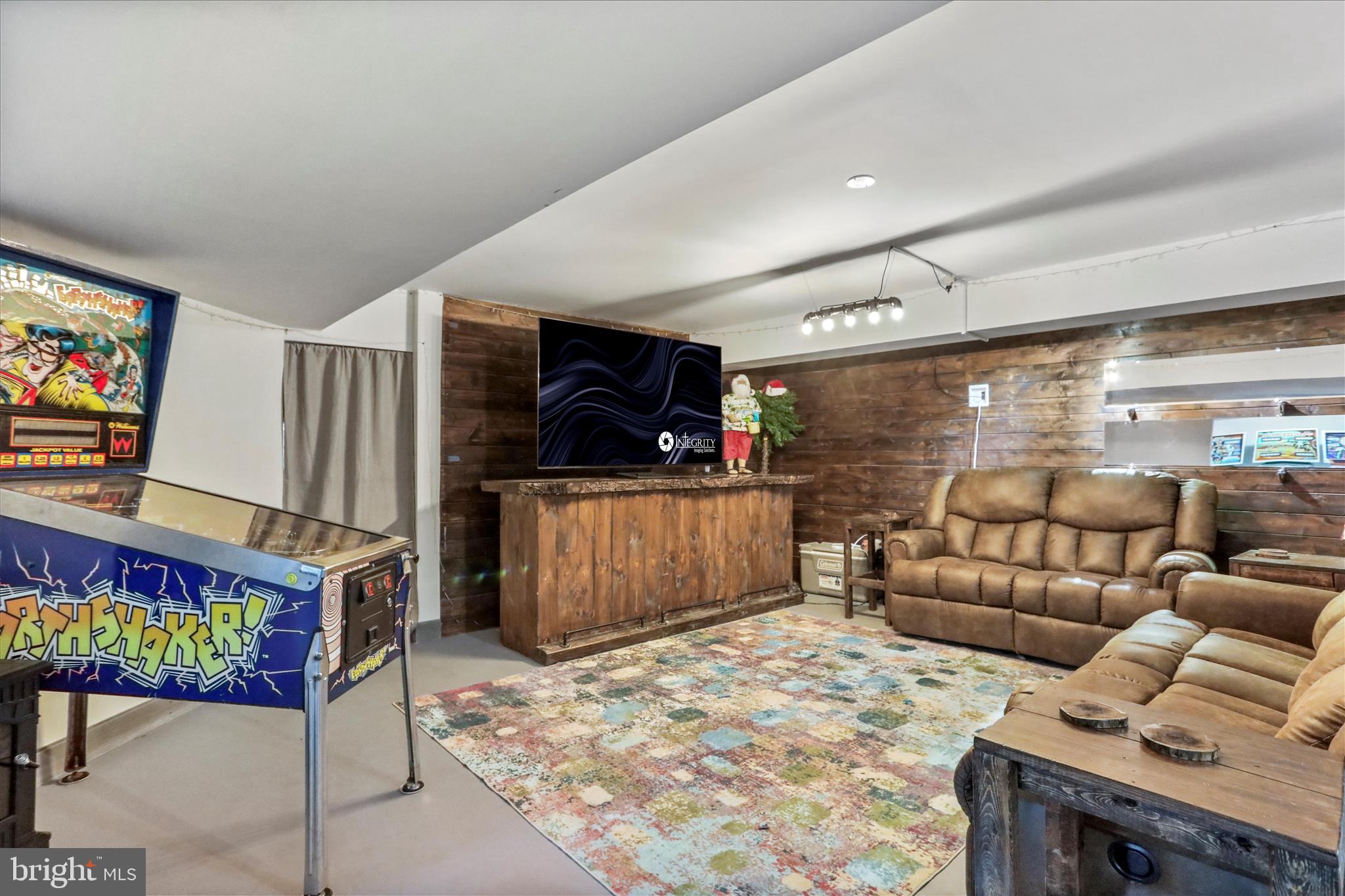 Mercersburg, Pennsylvania, 17236, United States, 5 Bedrooms Bedrooms, ,5 BathroomsBathrooms,Residential,For Sale,2005135