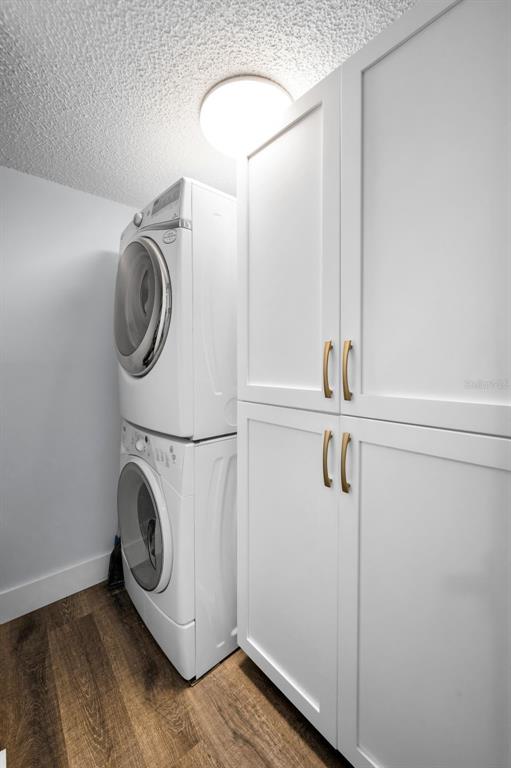 Clearwater Beach, Florida, 33767, United States, 2 Bedrooms Bedrooms, ,2 BathroomsBathrooms,Residential,For Sale,1786658