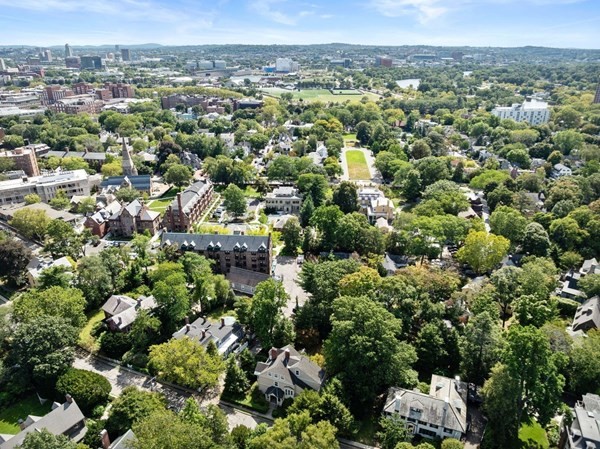 Cambridge, Massachusetts, 02138, United States, 6 Bedrooms Bedrooms, ,4 BathroomsBathrooms,Residential,For Sale,1947973