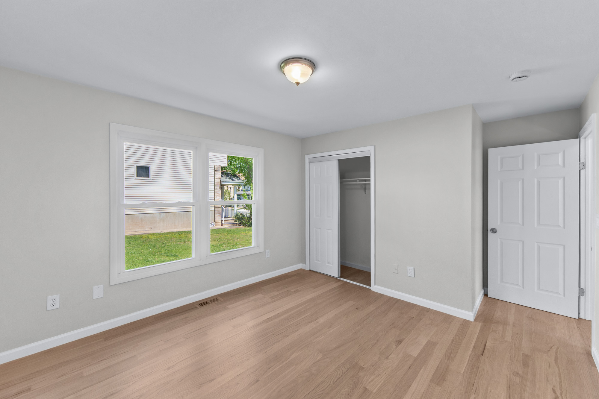  195 Van Winkle Street, East Rutherford, NJ, 07073 - 物件實景