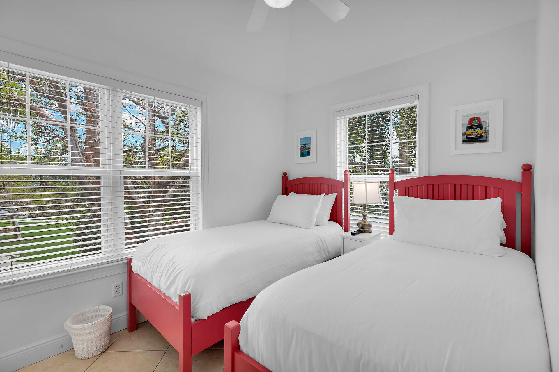 MARATHON, Florida, 33050, United States, 3 Bedrooms Bedrooms, ,4 BathroomsBathrooms,Residential,For Sale,1804124