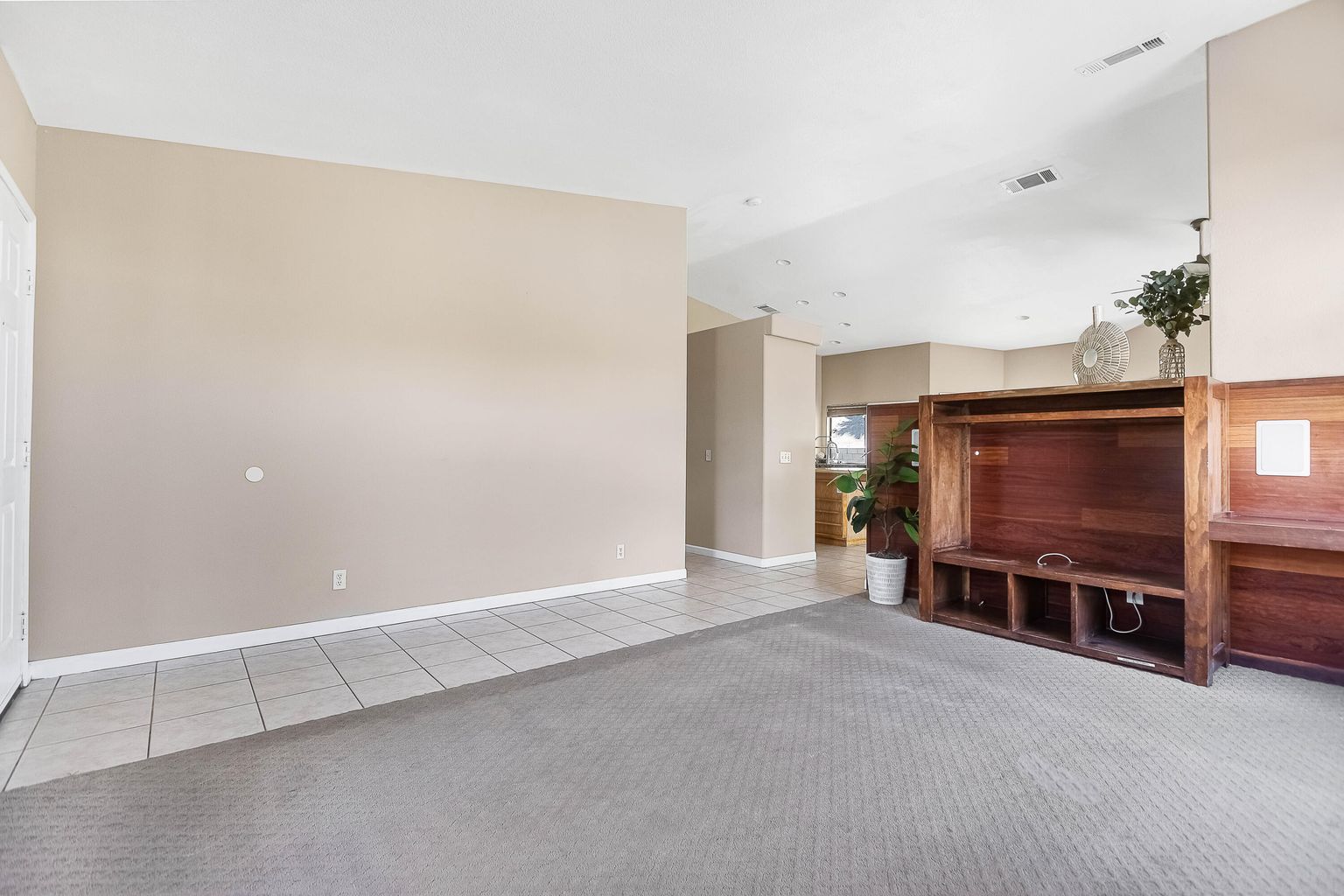 La Quinta, California, 92253, United States, 4 Bedrooms Bedrooms, ,2 BathroomsBathrooms,Residential,For Sale,1921262