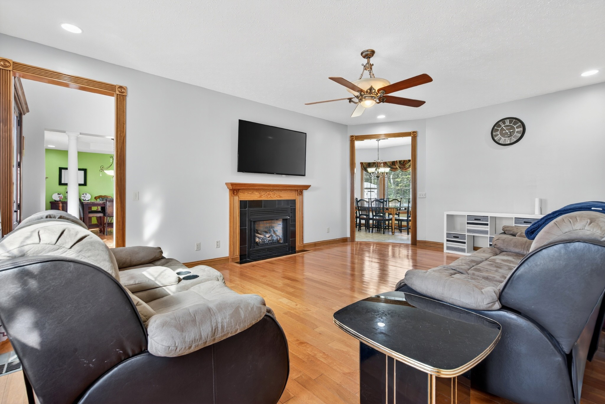 Puryear, Tennessee, 38251, United States, 4 Bedrooms Bedrooms, ,4 BathroomsBathrooms,Residential,For Sale,1981229