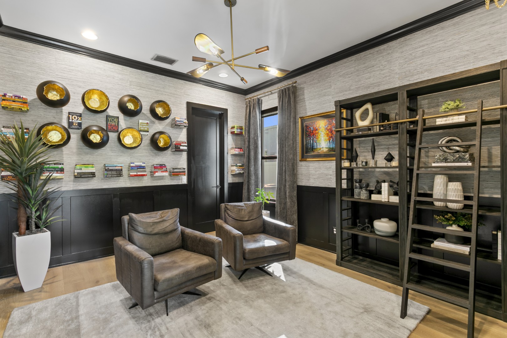 Tampa, Florida, 33609, United States, 5 Bedrooms Bedrooms, ,5 BathroomsBathrooms,Residential,For Sale,2008551