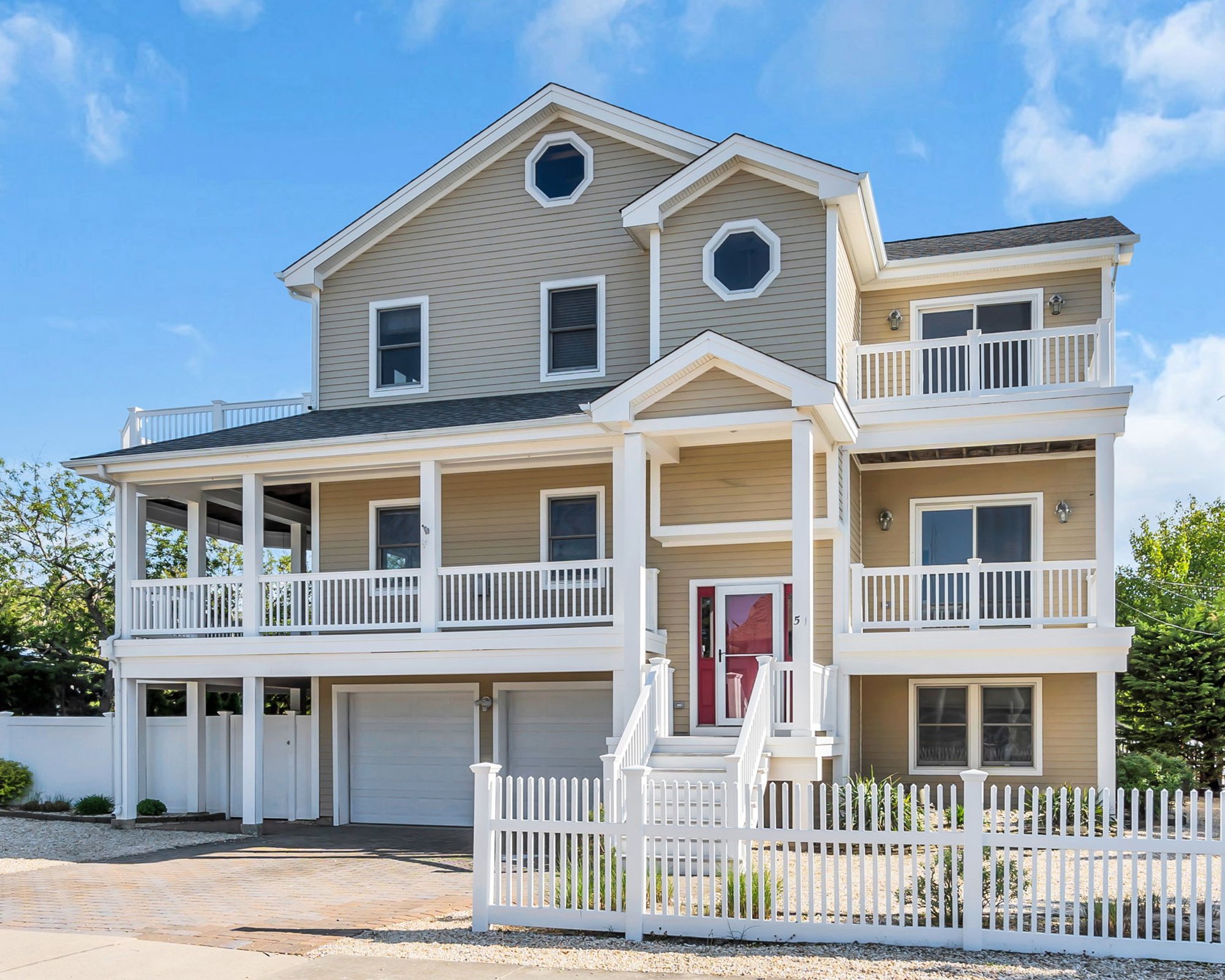  Ocean Block Shore Colonial - 物件實景