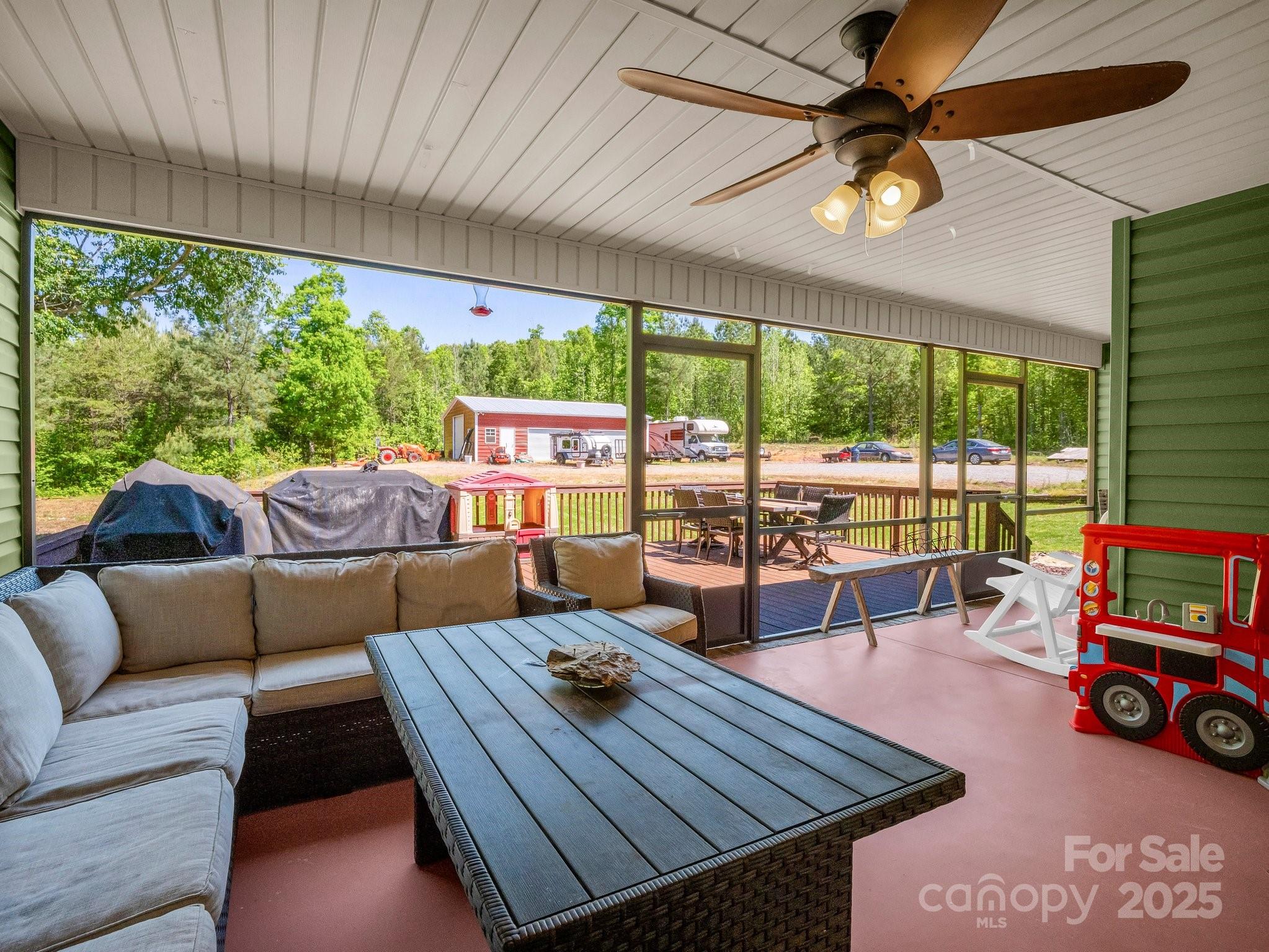 Lincolnton, North Carolina, 28092, United States, 3 Bedrooms Bedrooms, ,3 BathroomsBathrooms,Residential,For Sale,2005989