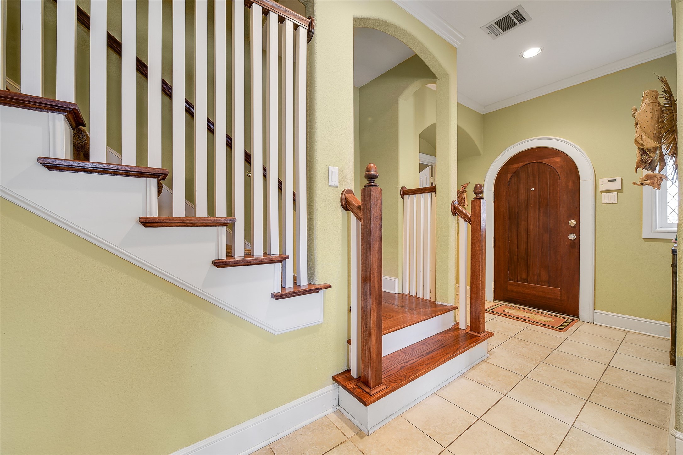 Fort Worth, Texas, 76109, United States, 3 Bedrooms Bedrooms, ,3 BathroomsBathrooms,Residential,For Sale,1911939