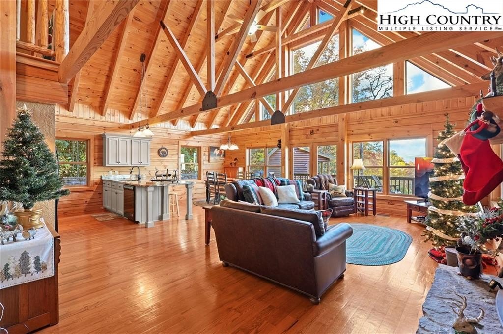 Ferguson, North Carolina, 28624, United States, 3 Bedrooms Bedrooms, ,2 BathroomsBathrooms,Residential,For Sale,1989940