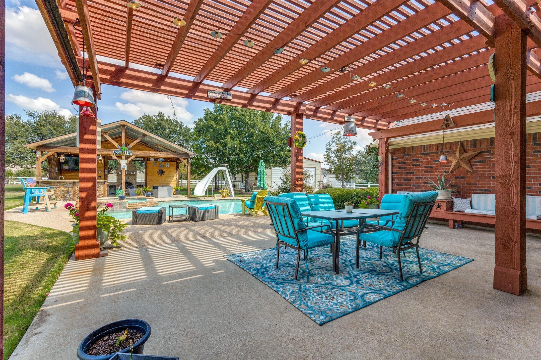 Haslet, Texas, 76052, United States, 4 Bedrooms Bedrooms, ,3 BathroomsBathrooms,Residential,For Sale,1975135