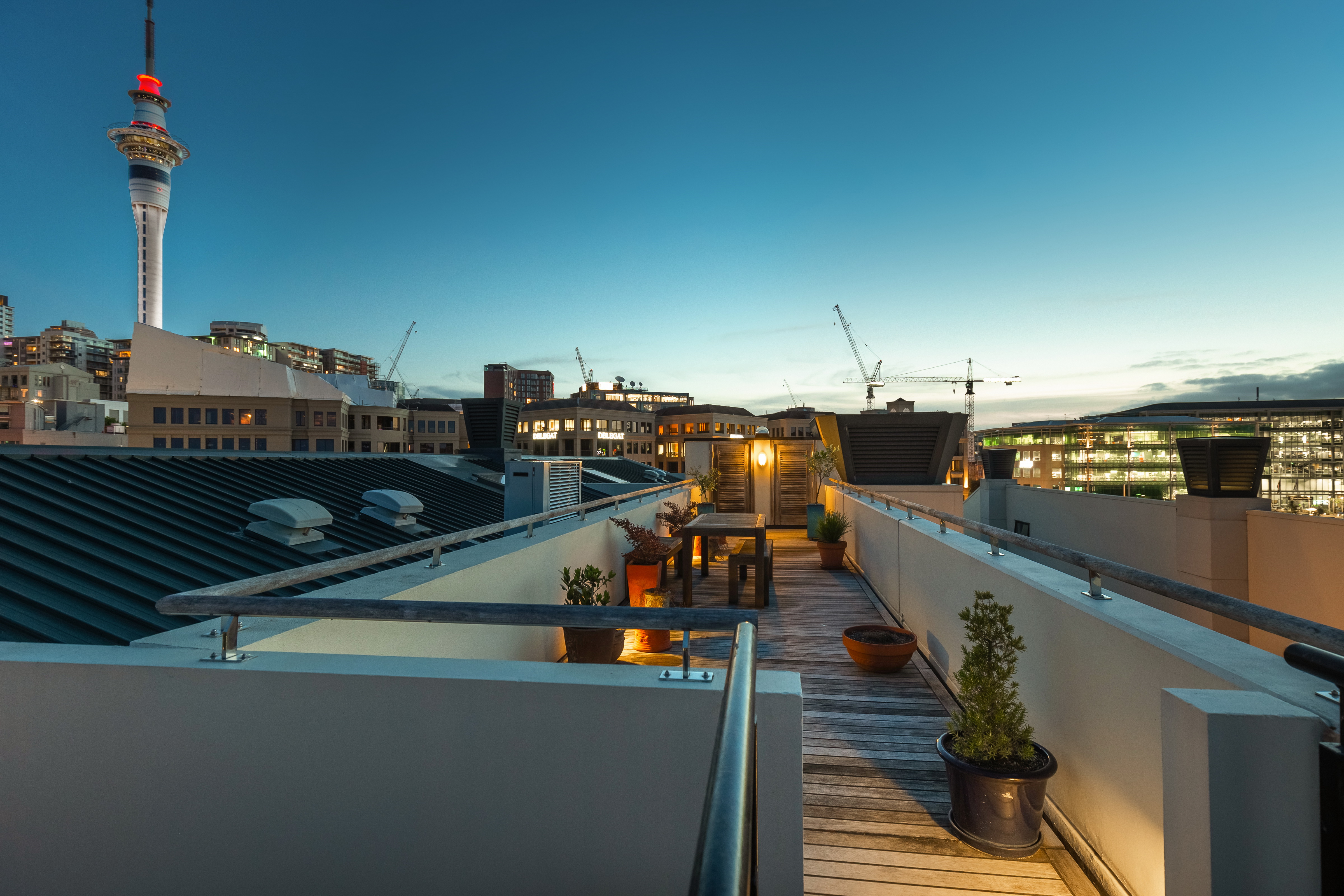  Penthouse with Rooftop Terrace - 物件實景