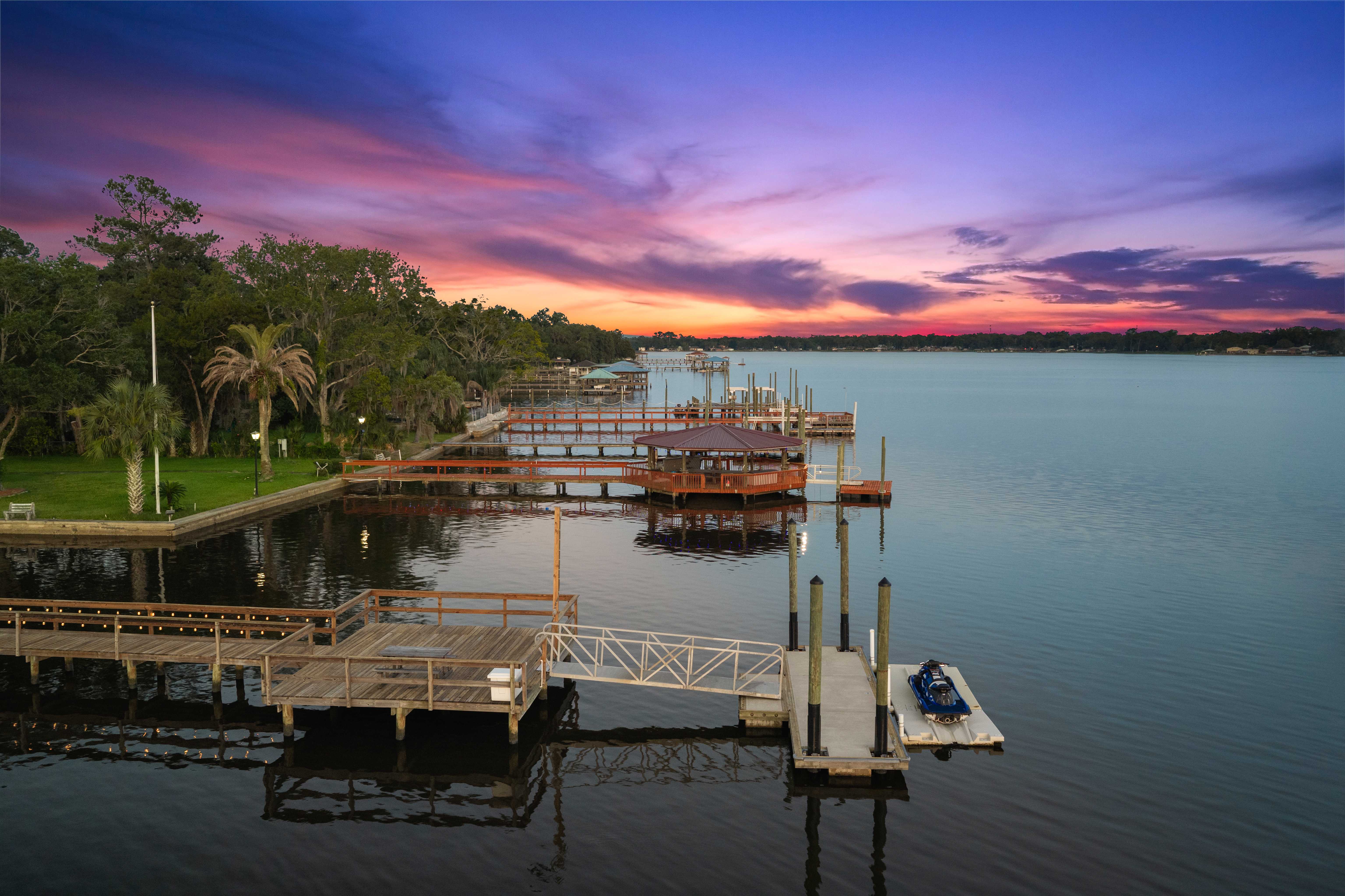  580 Broward Road, Jacksonville, FL, 32218 - 物件實景
