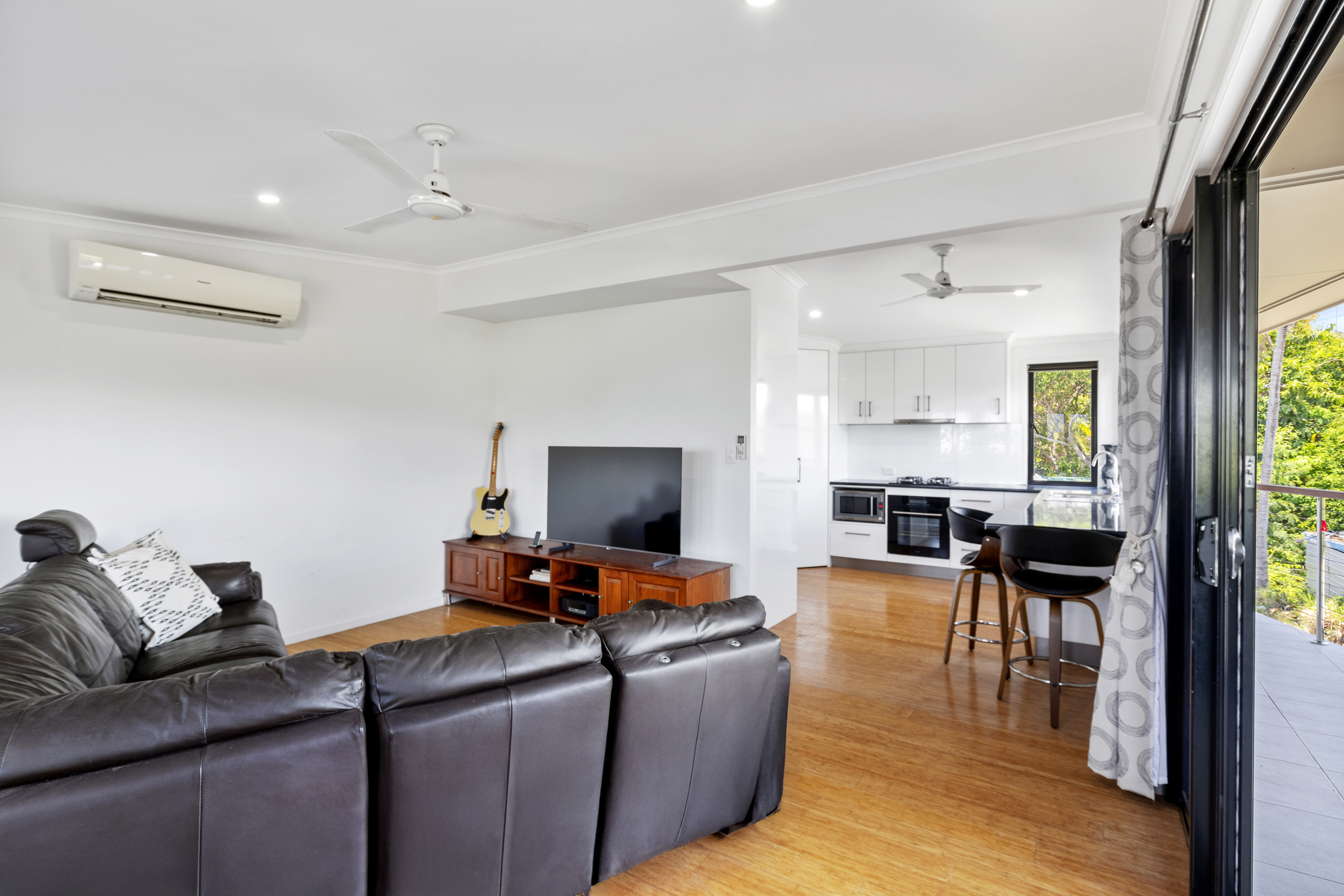  6 Ocean View Avenue, Airlie Beach - 物件實景