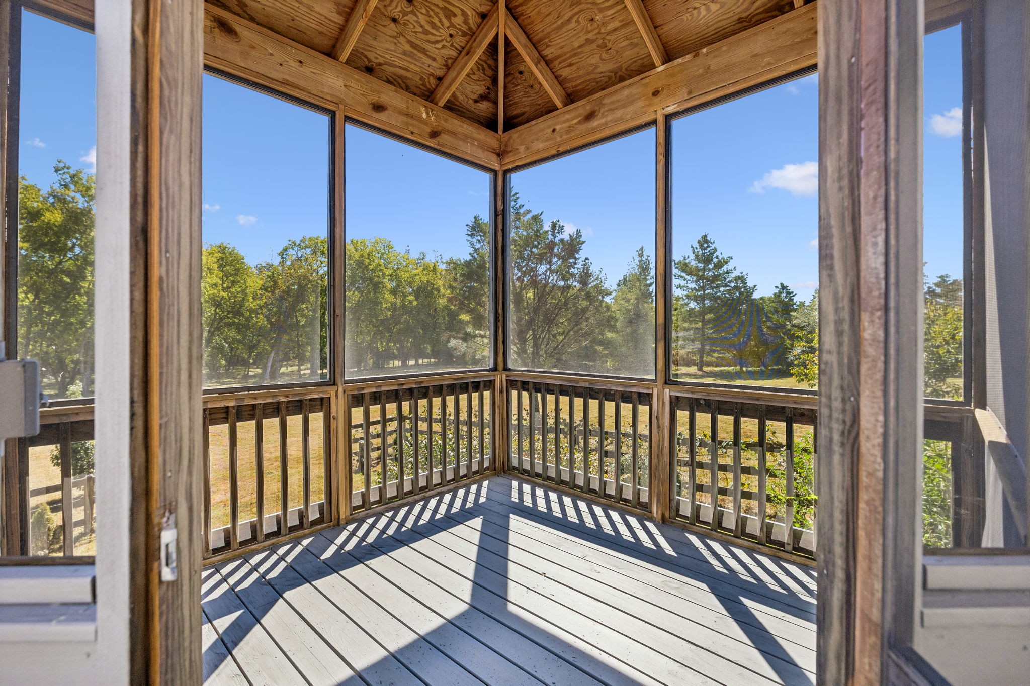  2216 Twin Peaks Ct, Spring Hill, TN, 37174 - 物件實景