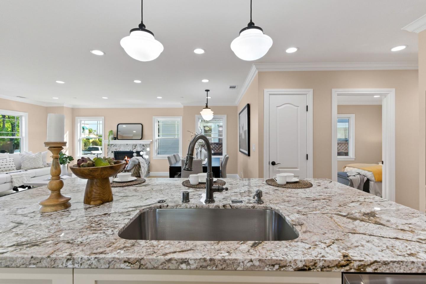 San Mateo, California, 94402, United States, 5 Bedrooms Bedrooms, ,4 BathroomsBathrooms,Residential,For Sale,1941732