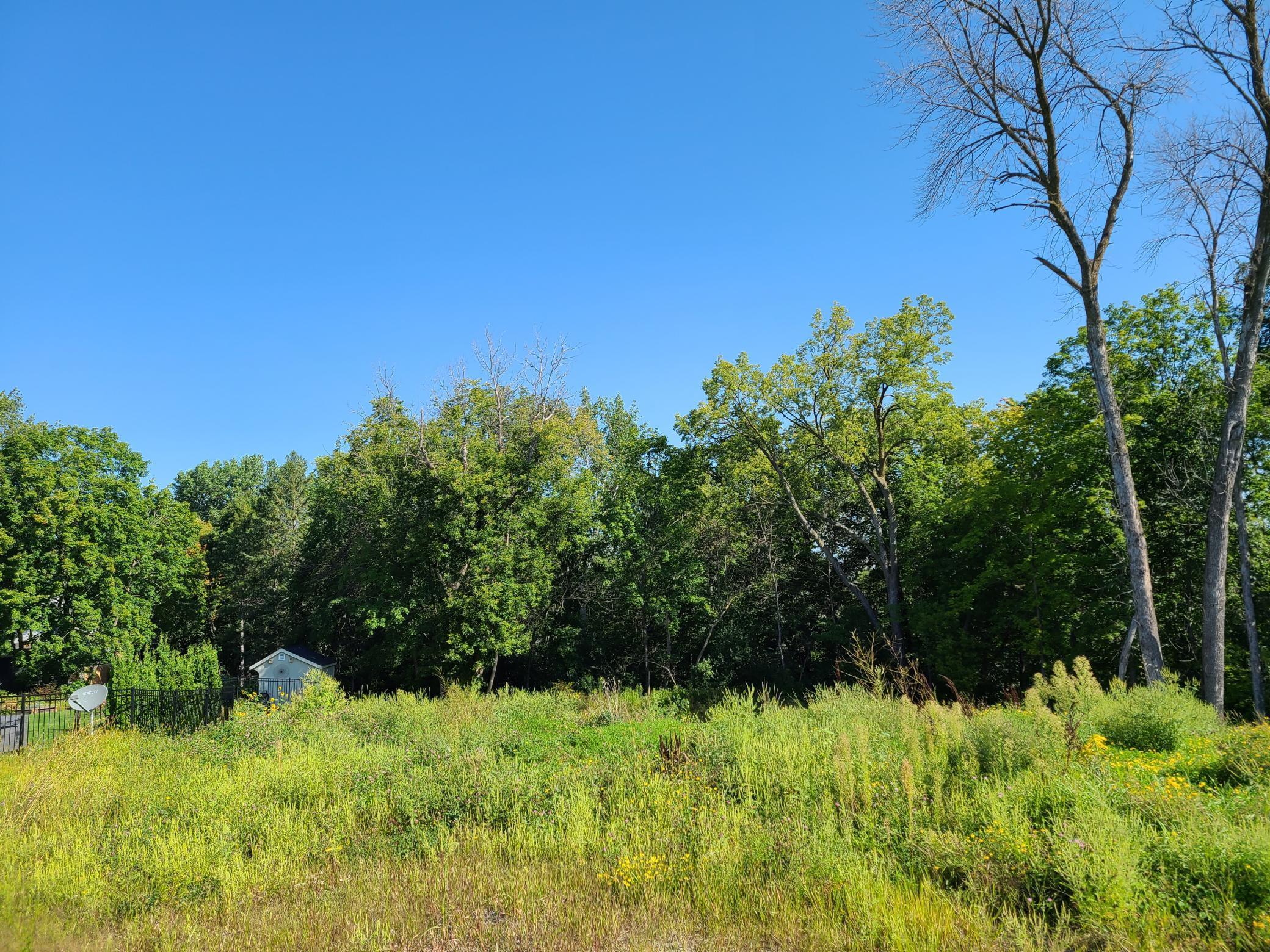 Wayzata, Minnesota, 55391, United States, 5 Bedrooms Bedrooms, ,3 BathroomsBathrooms,Residential,For Sale,1986264