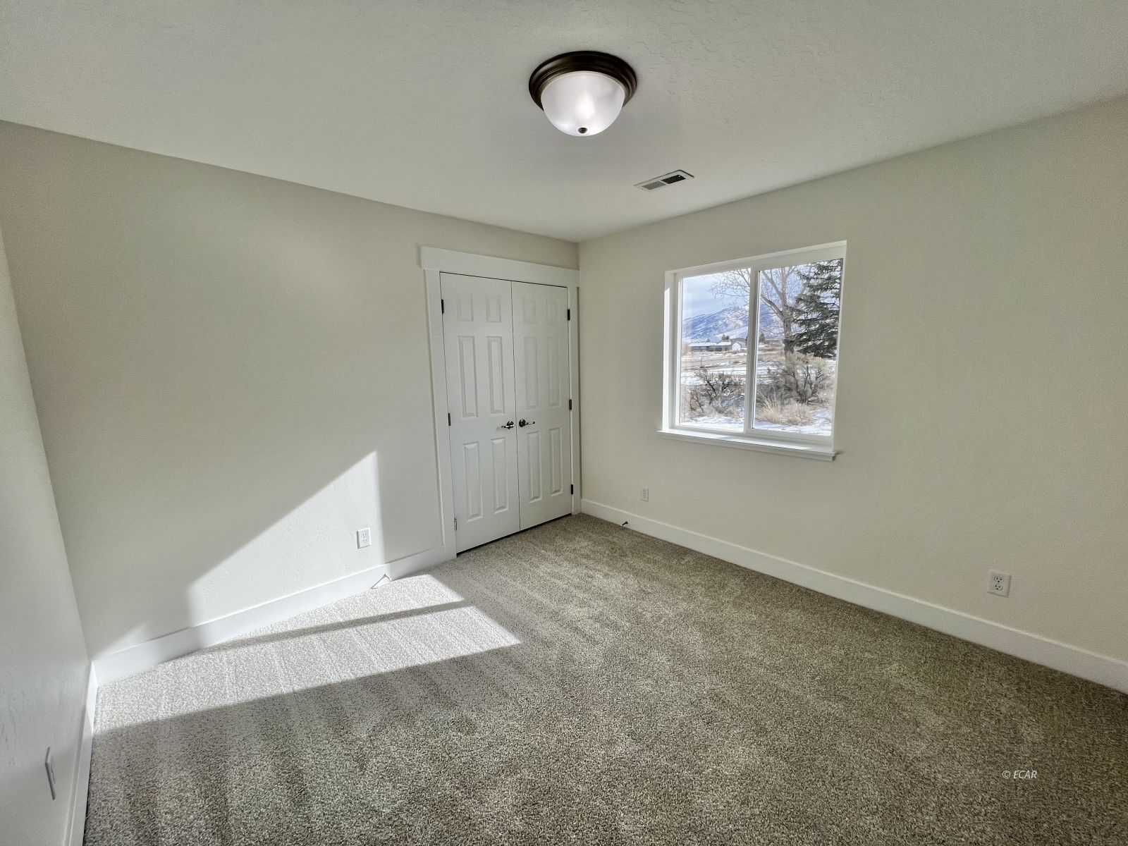 Elko, Nevada, 89801, United States, 4 Bedrooms Bedrooms, ,2 BathroomsBathrooms,Residential,For Sale,1754808