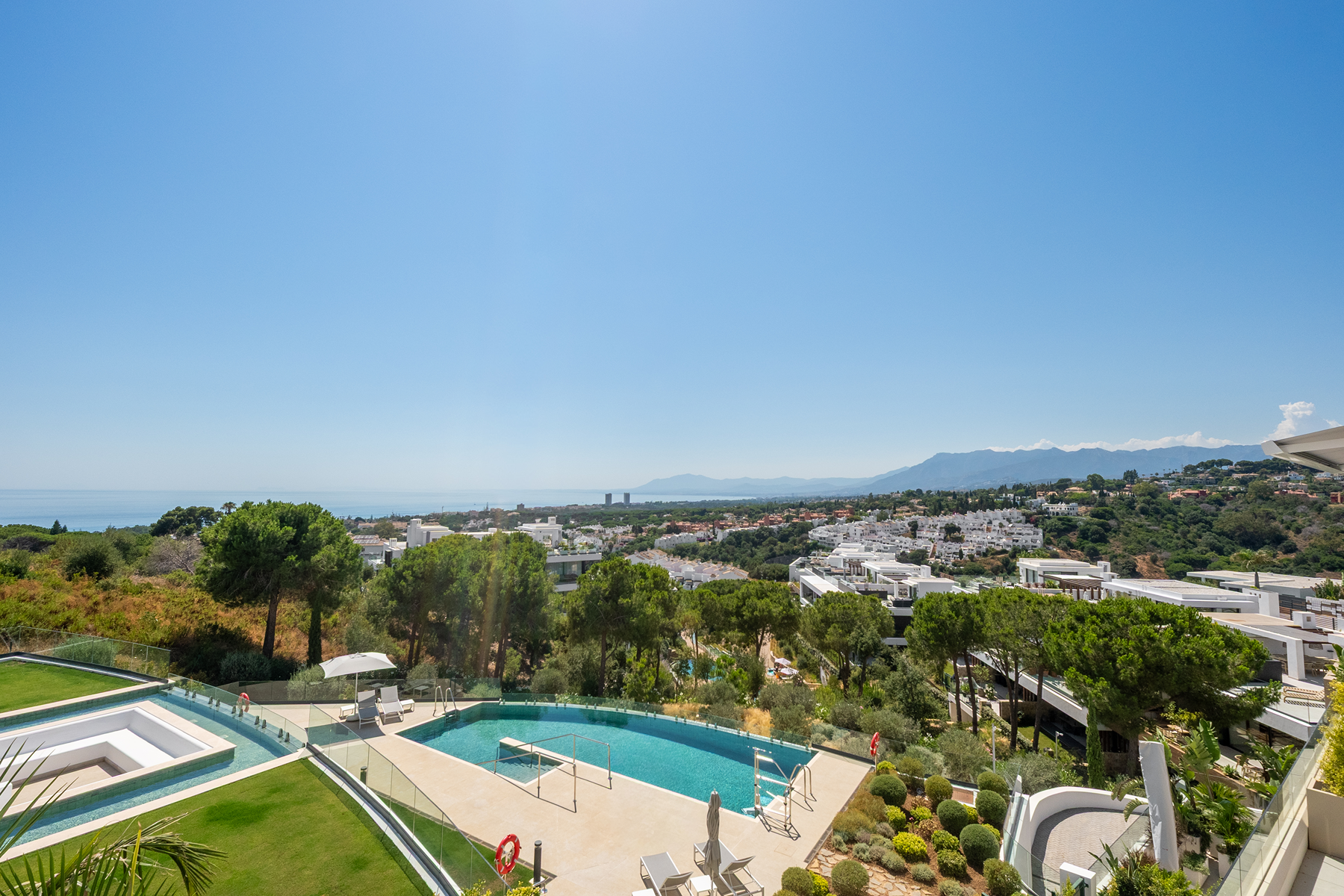 Contemporary apartment with panoramic sea views in Cabopino, Marbella - 物件實景
