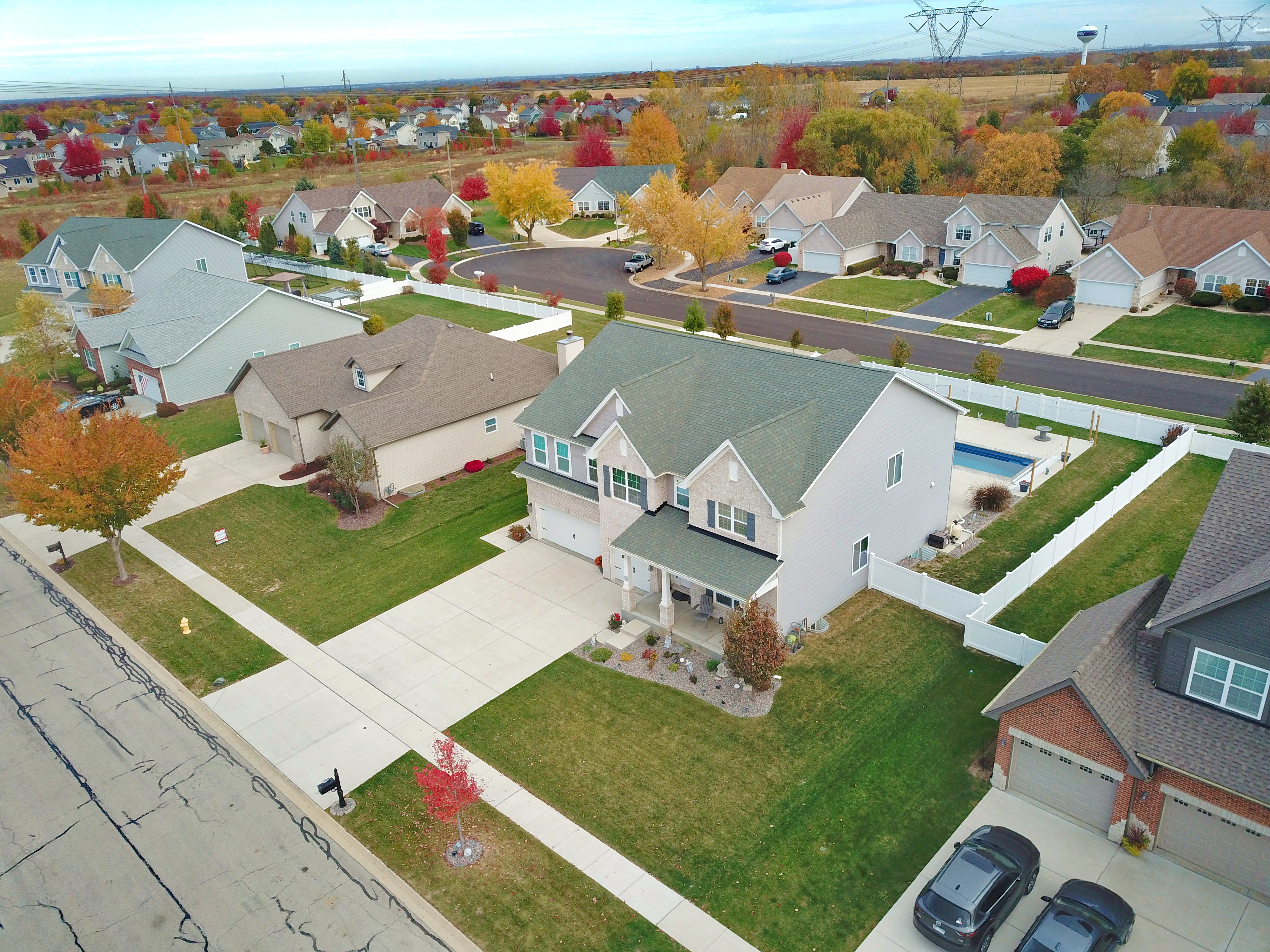 Channahon, Illinois, 60410, United States, 4 Bedrooms Bedrooms, ,3 BathroomsBathrooms,Residential,For Sale,1996655