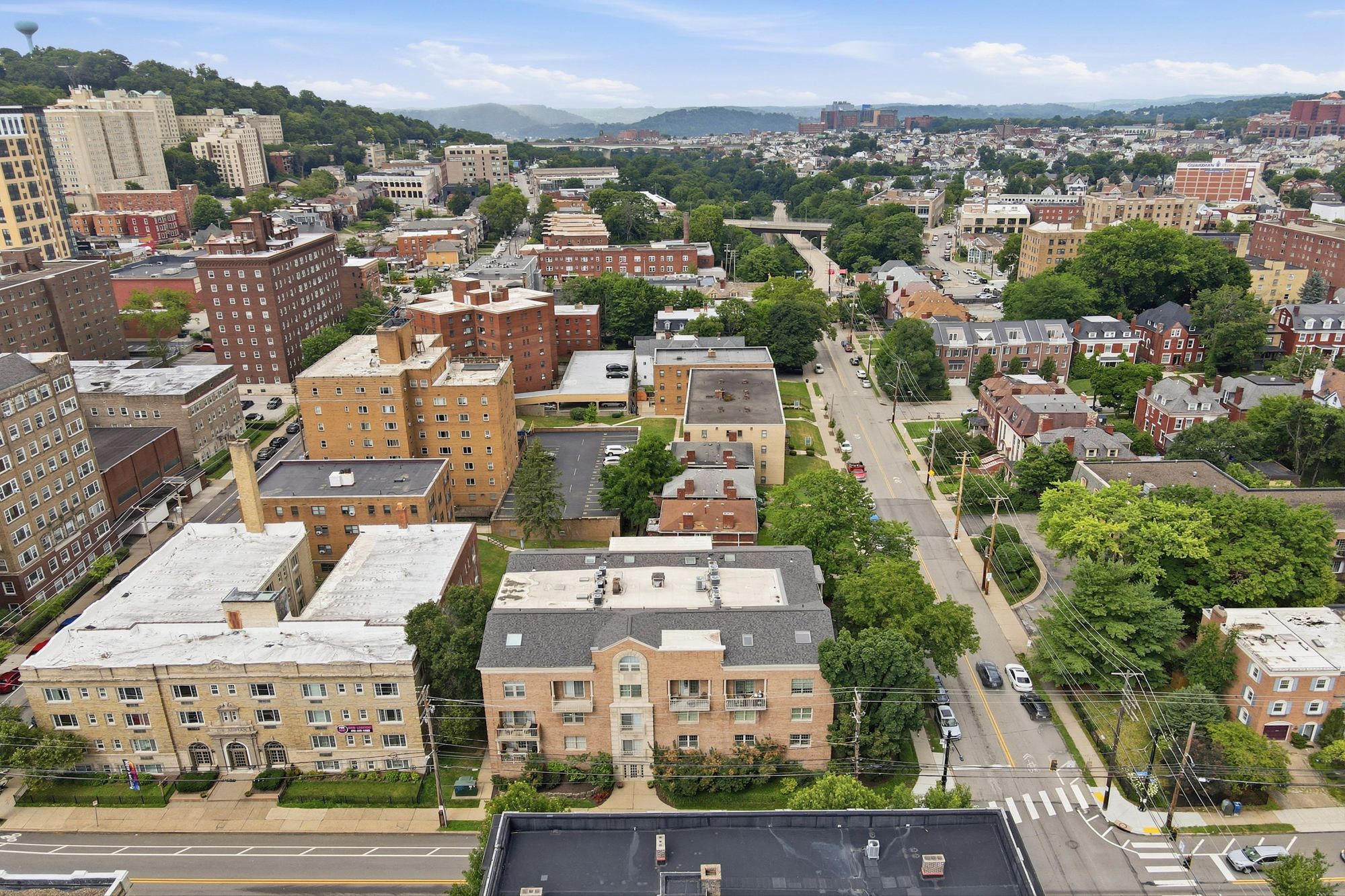  4677 Bayard Street #204, Pittsburgh, PA 15213 - 物件實景