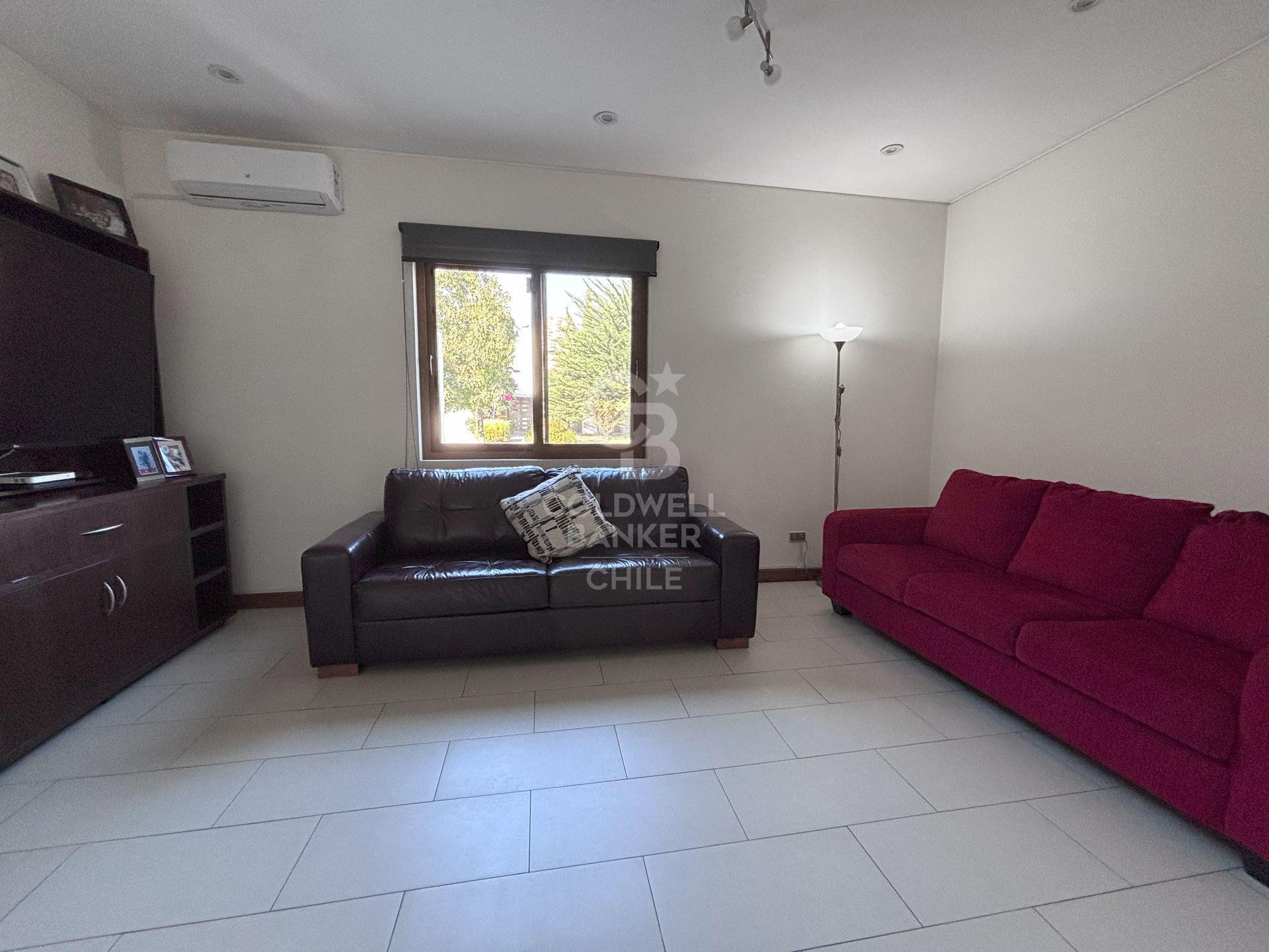 Colina, Chile, 4 Bedrooms Bedrooms, ,6 BathroomsBathrooms,Residential,For Sale,1776759