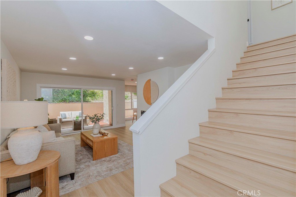Fullerton, California, 92833, United States, 2 Bedrooms Bedrooms, ,3 BathroomsBathrooms,Residential,For Sale,1890982