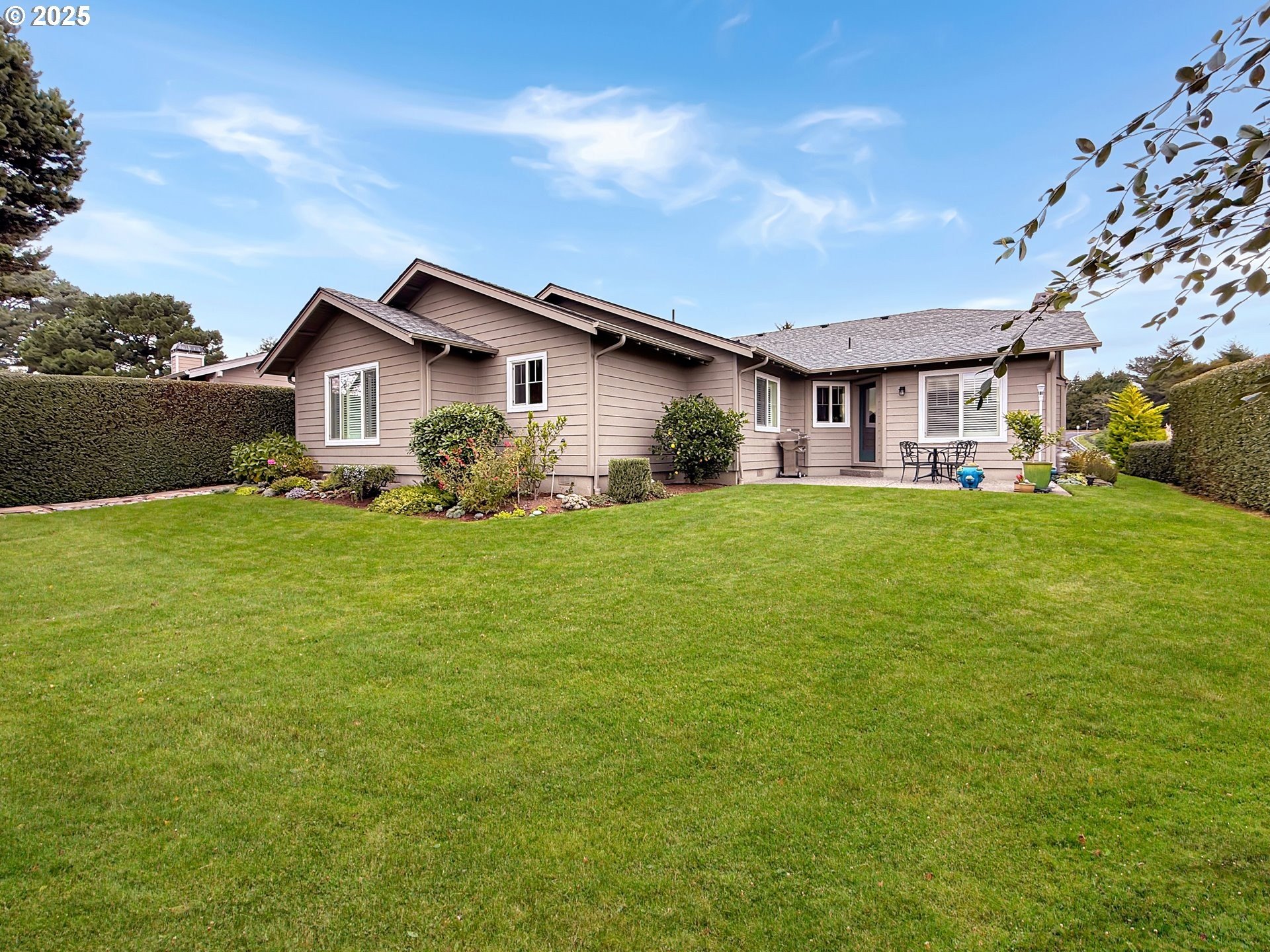 Brookings, Oregon, 97415, United States, 3 Bedrooms Bedrooms, ,2 BathroomsBathrooms,Residential,For Sale,1996517