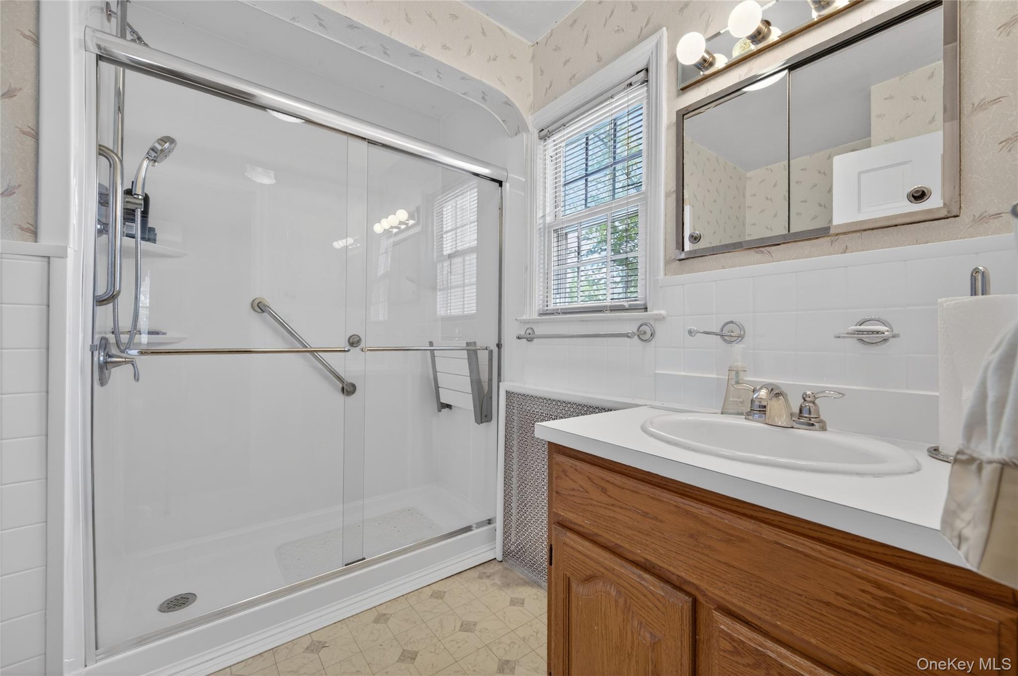  2062 E Webster Street, Merrick, NY, 11566 - 物件實景