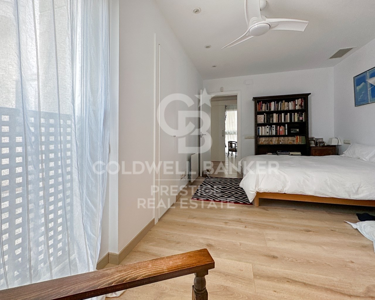 Barcelona, Catalonia, ES, 4 Bedrooms Bedrooms, ,3 BathroomsBathrooms,Residential,For Sale,1526005