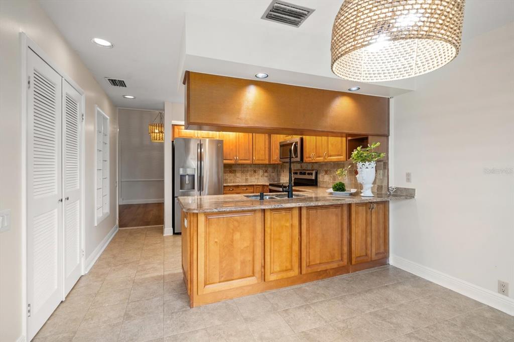 Belleair, Florida, 33756, United States, 3 Bedrooms Bedrooms, ,2 BathroomsBathrooms,Residential,For Sale,1991746