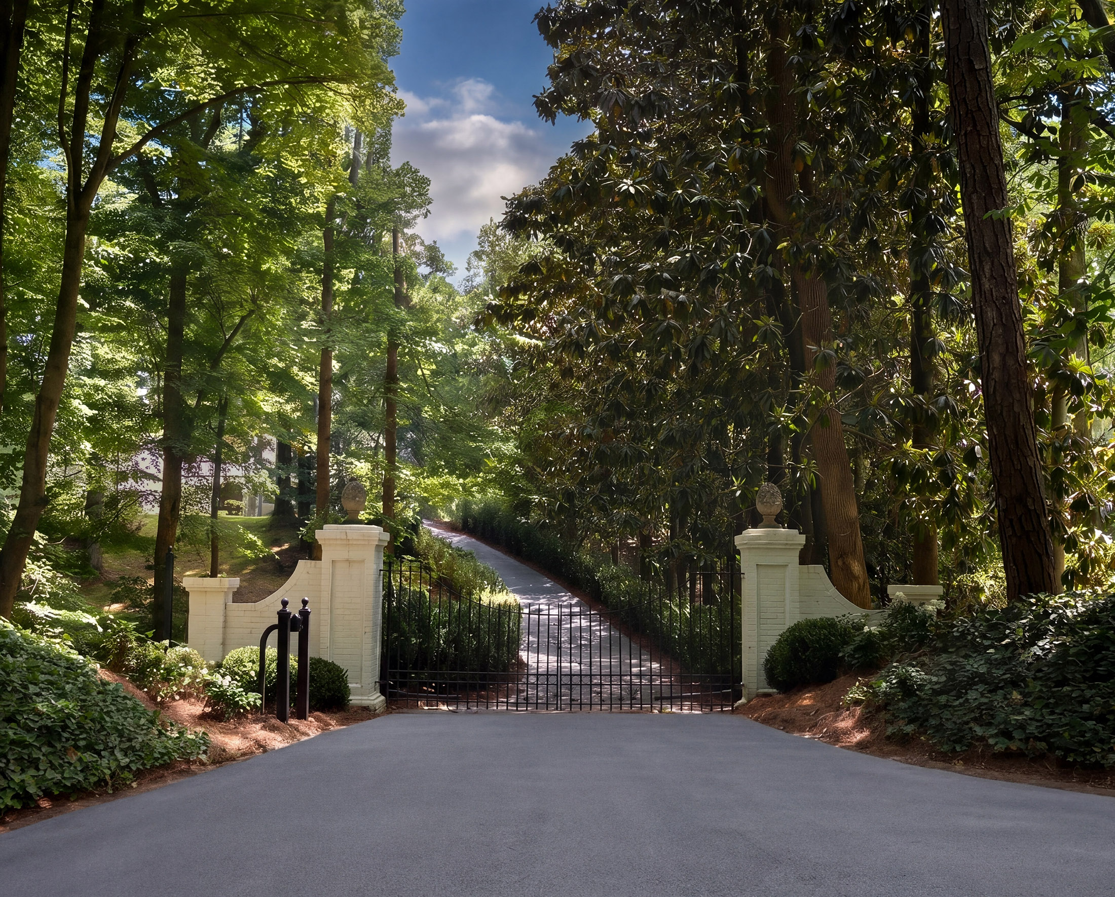  Timeless Architecture and Modern Livability Converge in Tuxedo Park Home - 物件實景