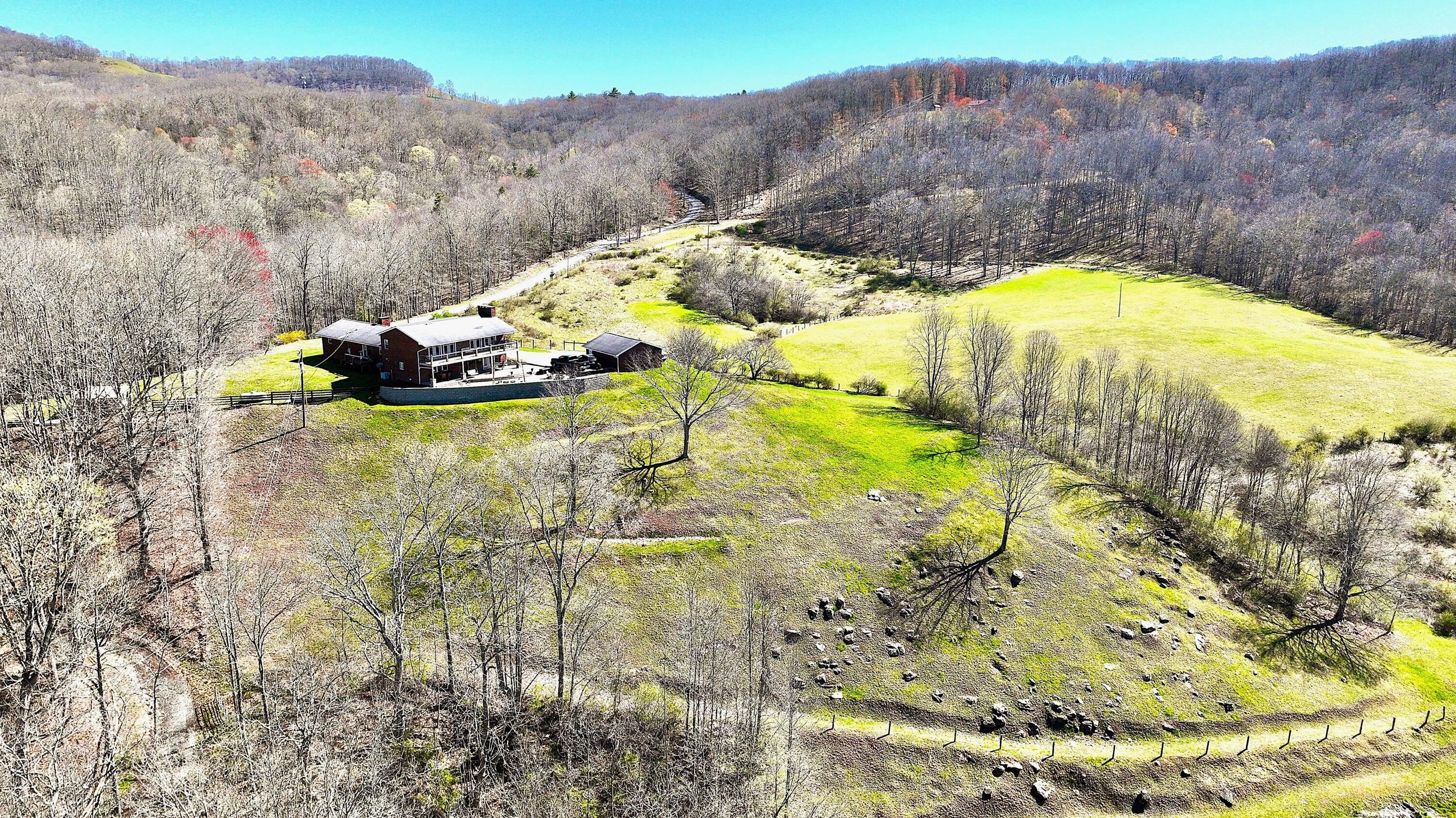 Hillsboro, West Virginia, 24946, United States, 4 Bedrooms Bedrooms, ,3 BathroomsBathrooms,Residential,For Sale,1786403