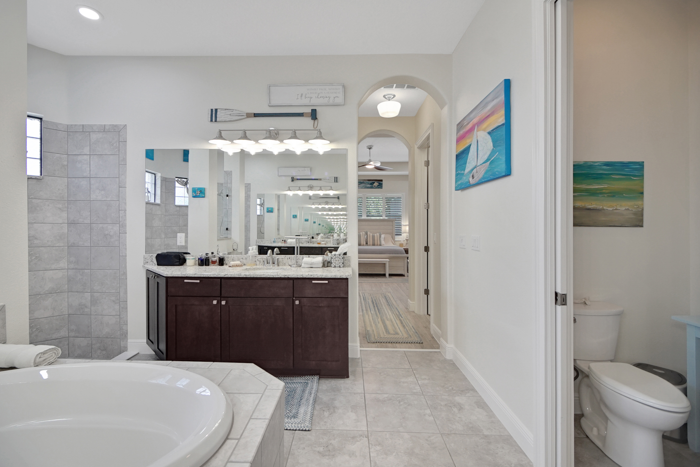 Lady Lake, Florida, 32159, United States, 4 Bedrooms Bedrooms, ,3 BathroomsBathrooms,Residential,For Sale,1922076