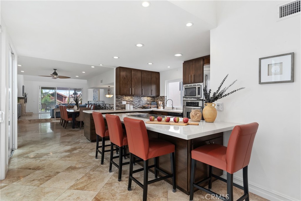 Seal Beach, California, 90740, United States, 3 Bedrooms Bedrooms, ,3 BathroomsBathrooms,Residential,For Sale,1846978