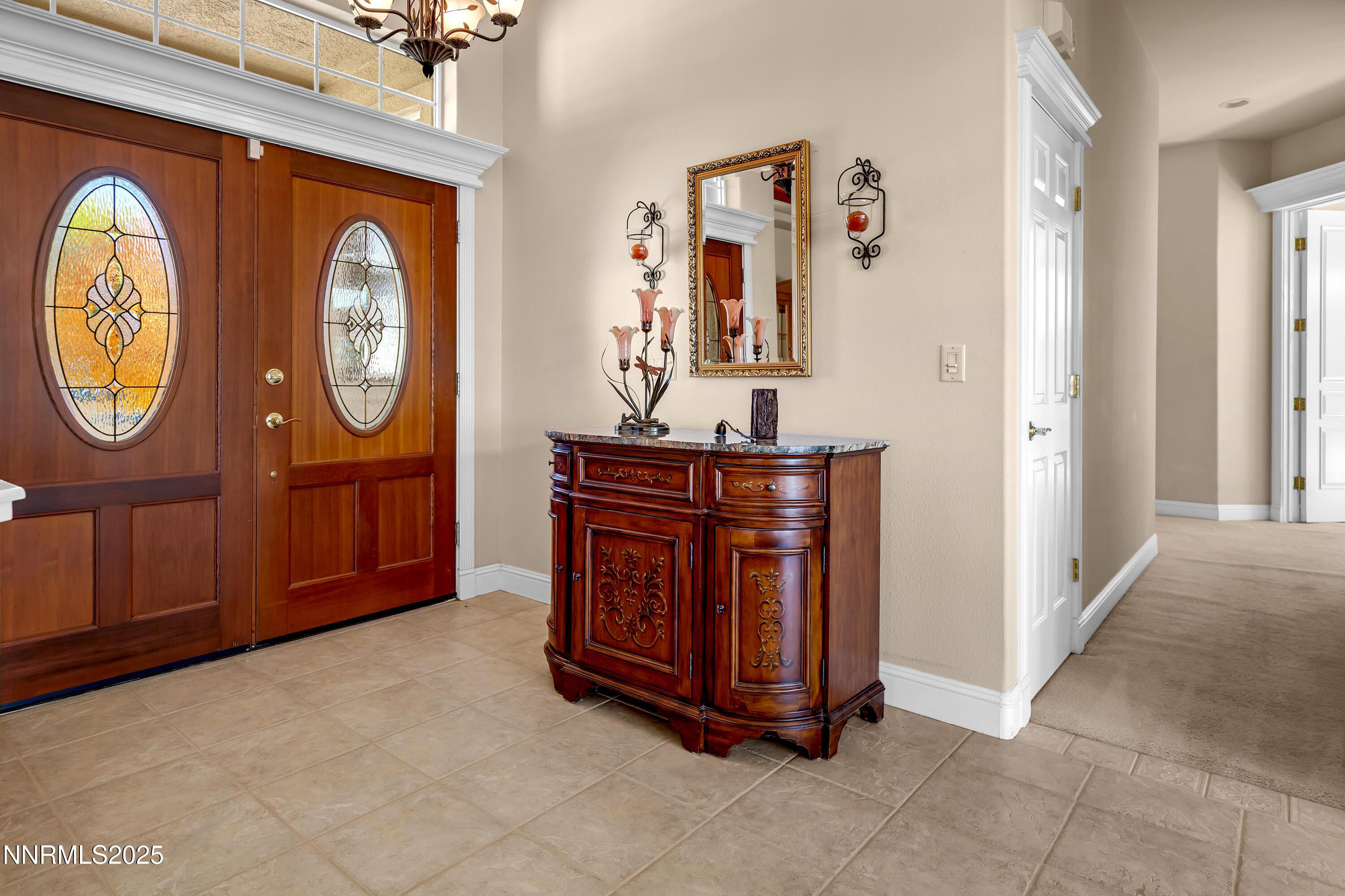 Reno, Nevada, 89502, United States, 3 Bedrooms Bedrooms, ,3 BathroomsBathrooms,Residential,For Sale,1988351