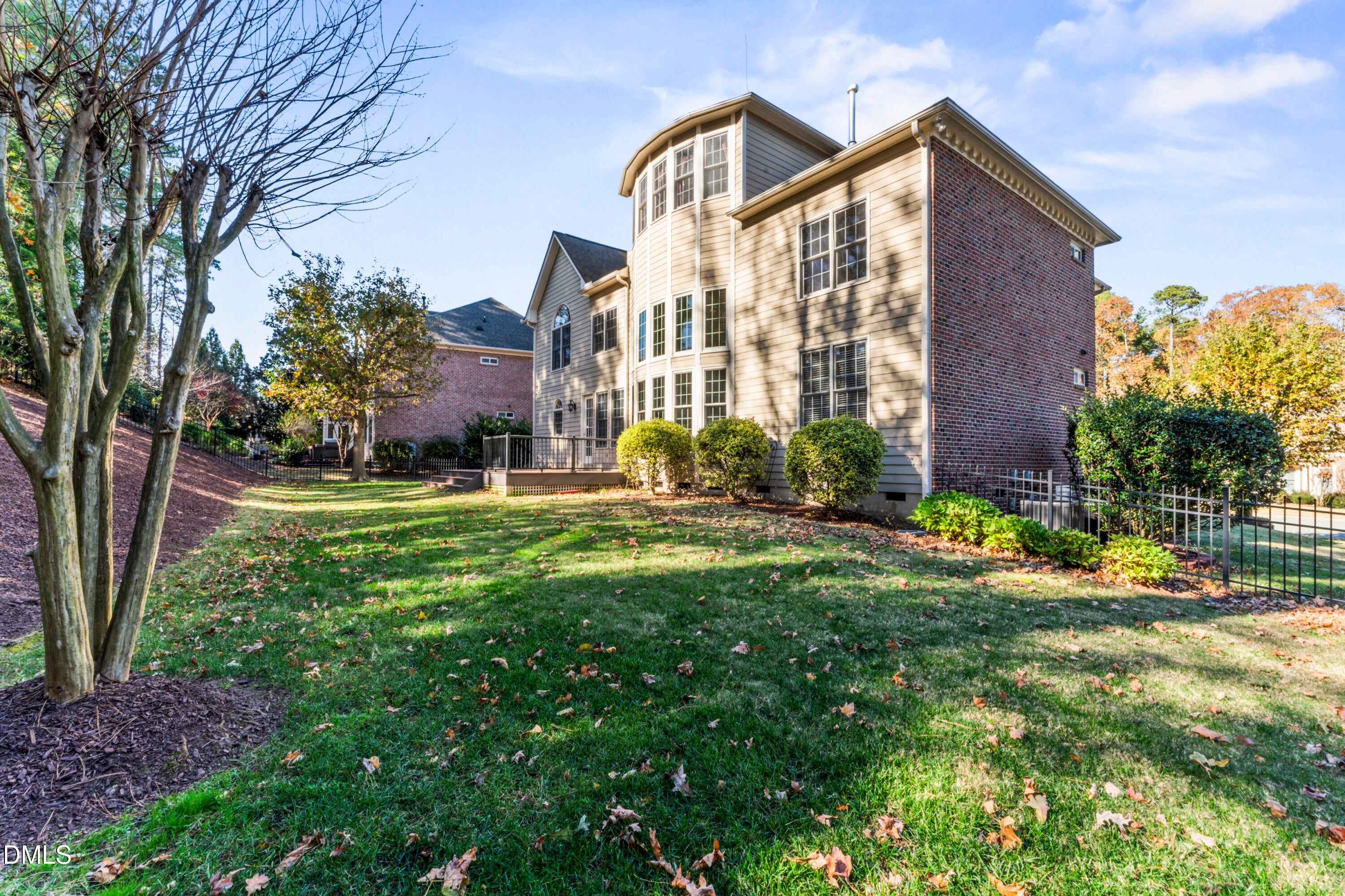 Cary, North Carolina, 27519, United States, 5 Bedrooms Bedrooms, ,5 BathroomsBathrooms,Residential,For Sale,1994817
