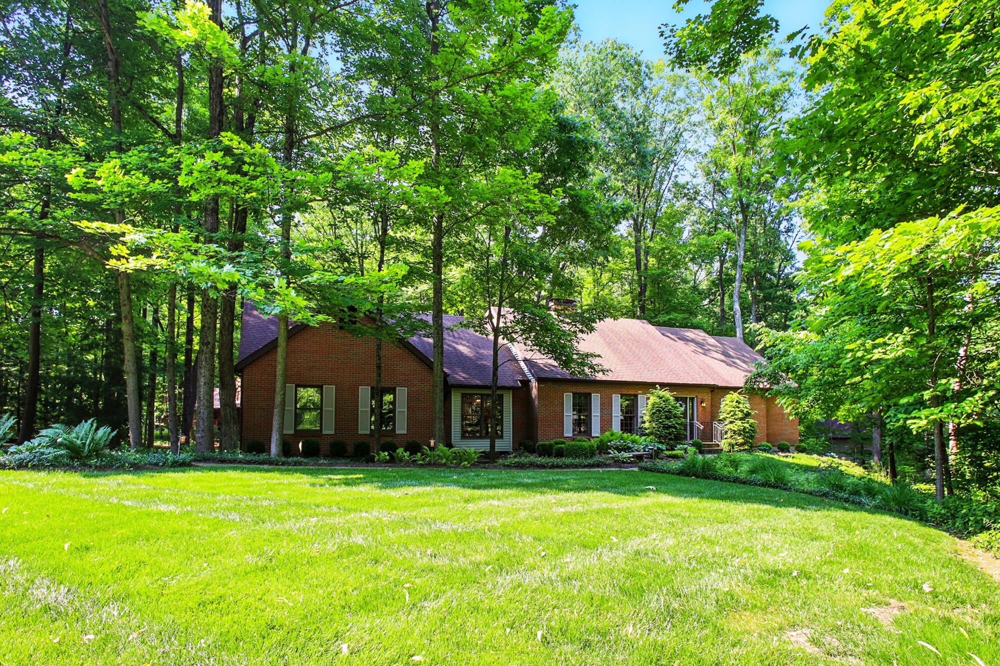 Springfield, Ohio, 45504, United States, 4 Bedrooms Bedrooms, ,3 BathroomsBathrooms,Residential,For Sale,1927340