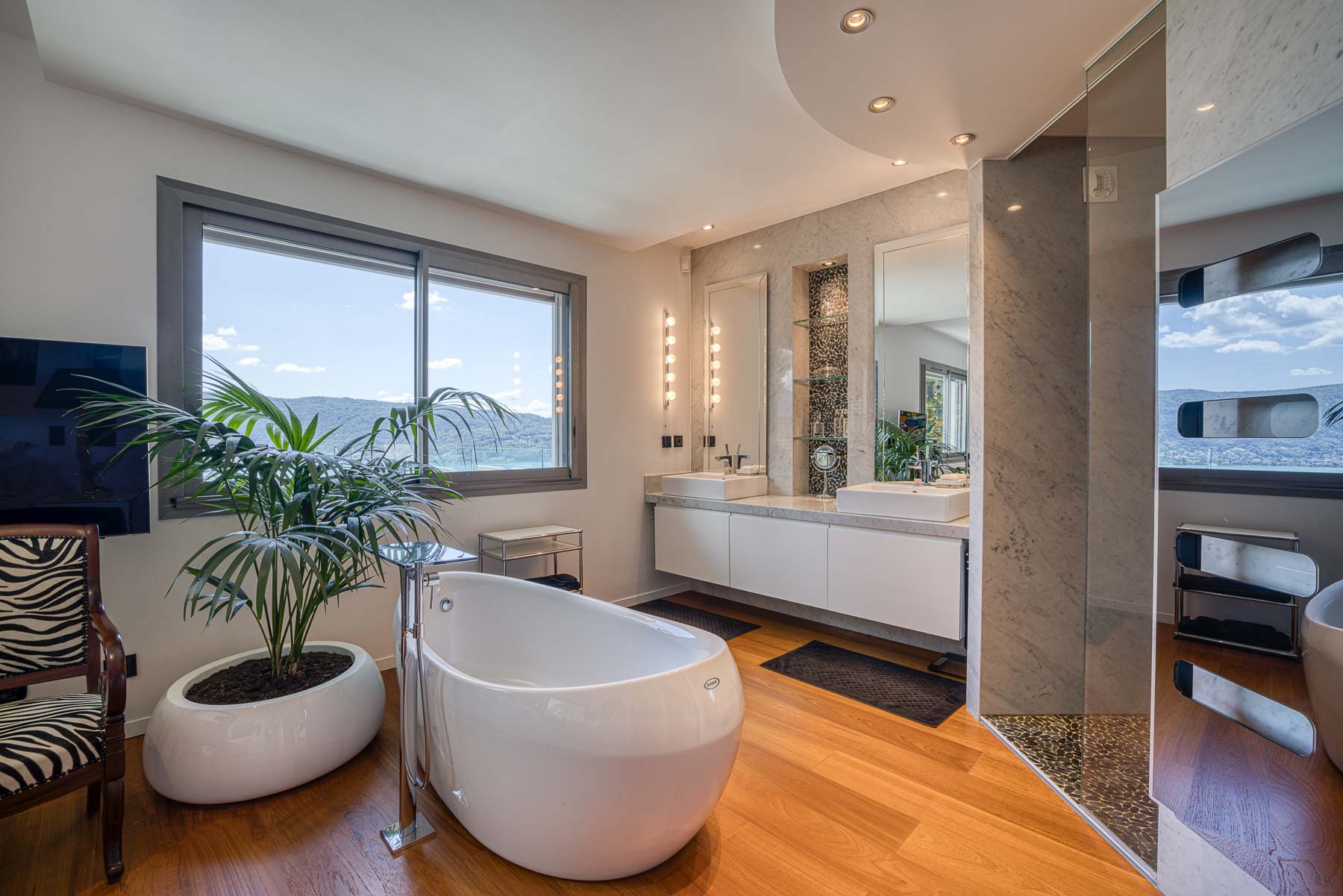  An exceptional property with panoramic view over Lake Annecy - 物件實景