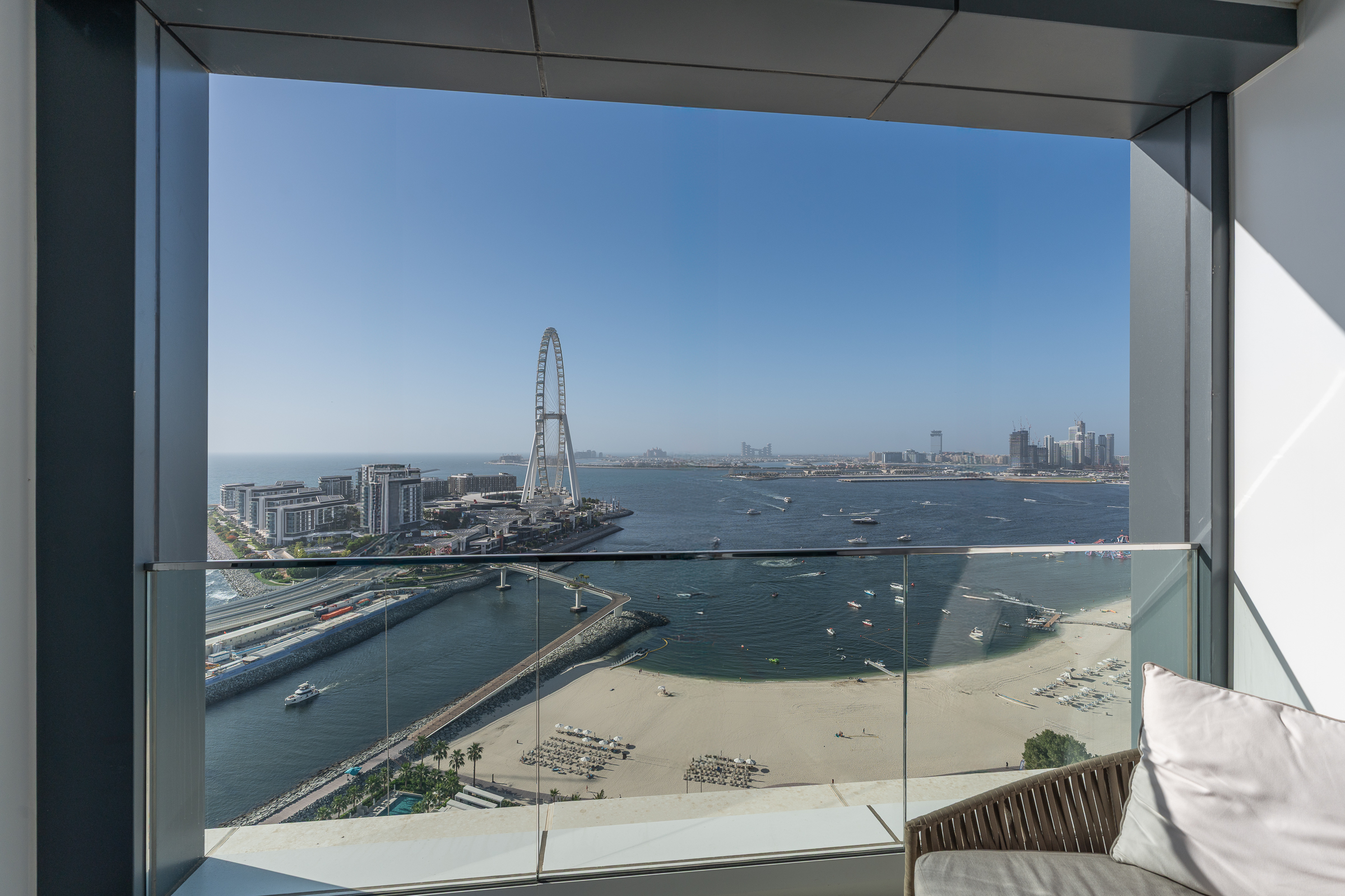  Fully-Serviced Branded Home With Sea Views in JBR - 物件實景