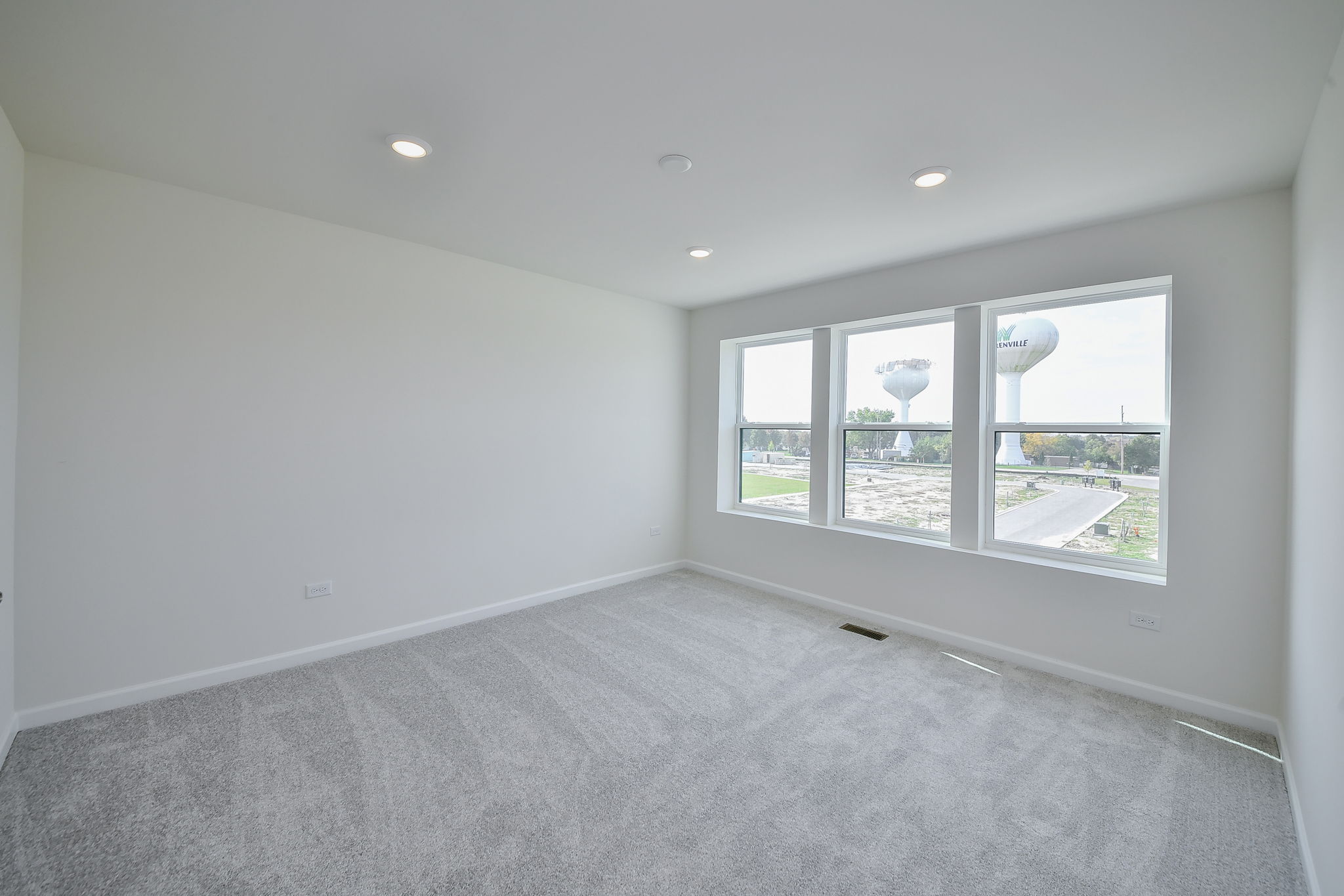  An Enclave of Only 65 New Construction Homes in the Heart of Naperville - 物件實景