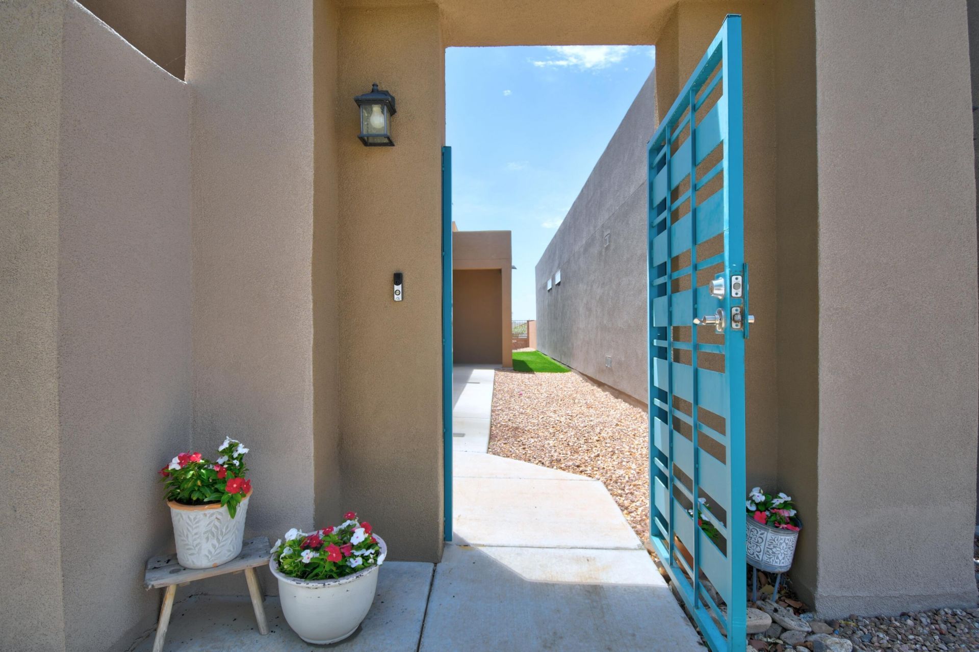 Tierra Verde Loop, Los Lunas, NM 87031 #1